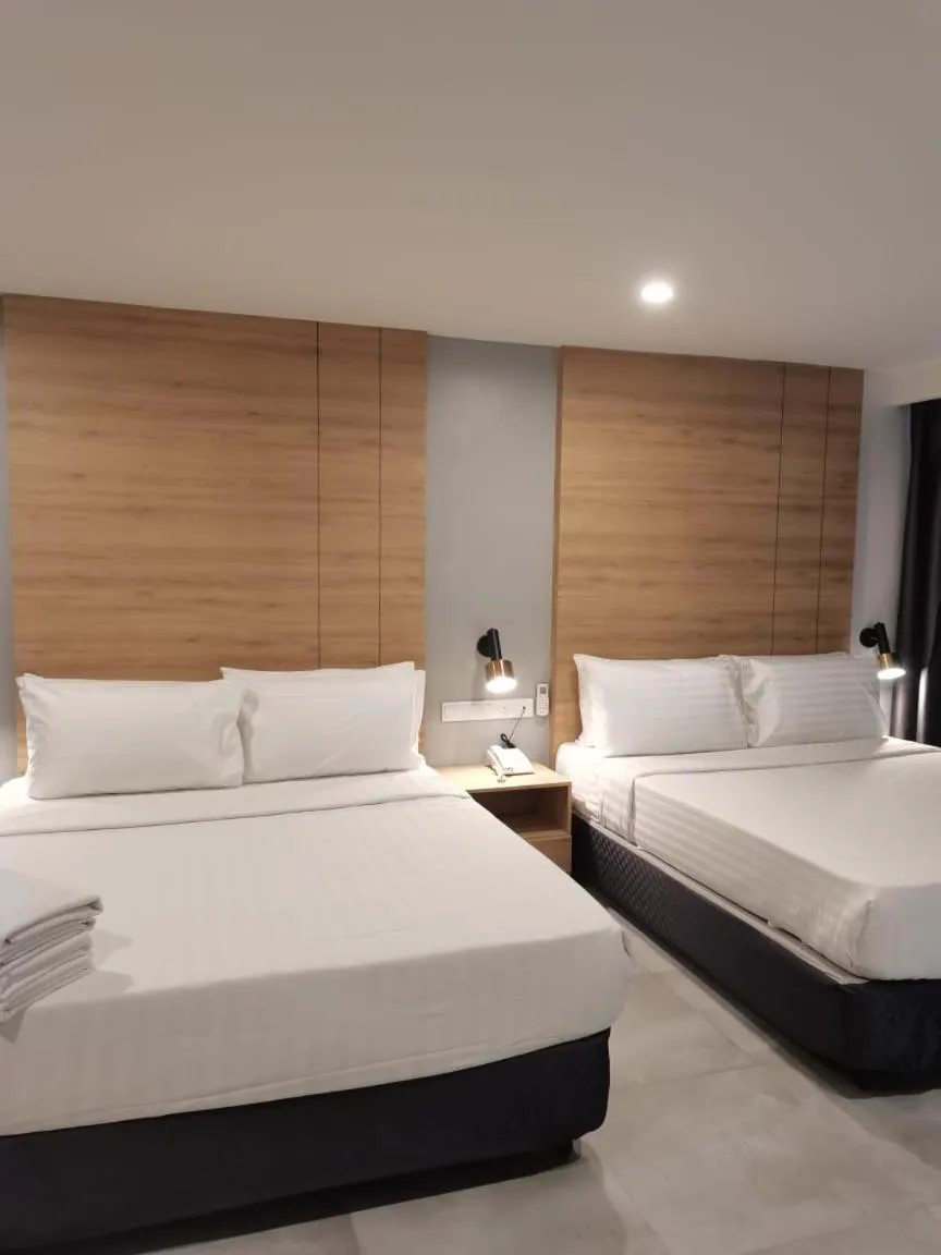 Bed in Coral Bay Resort