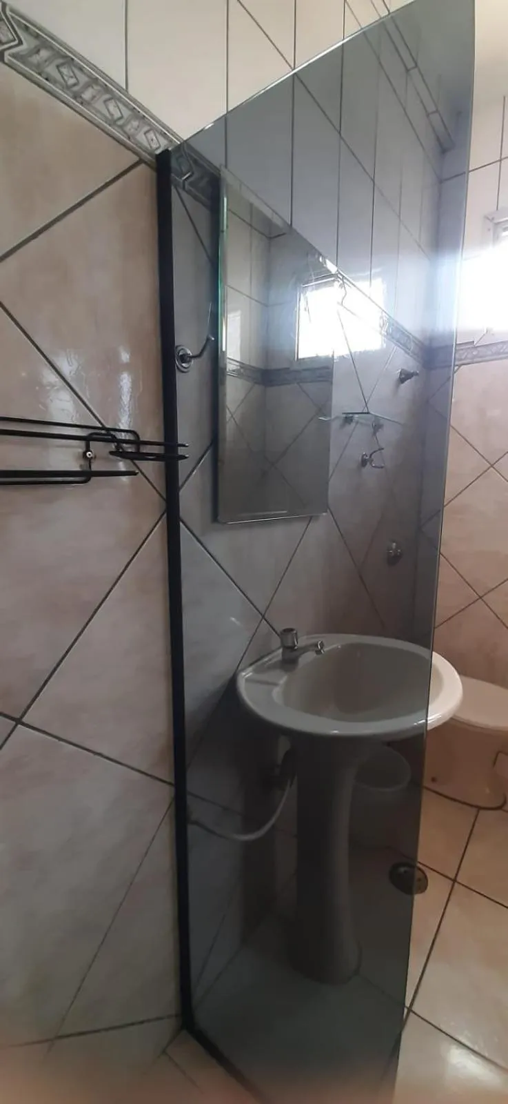 Shower in Skalla Hotel Nova Odessa