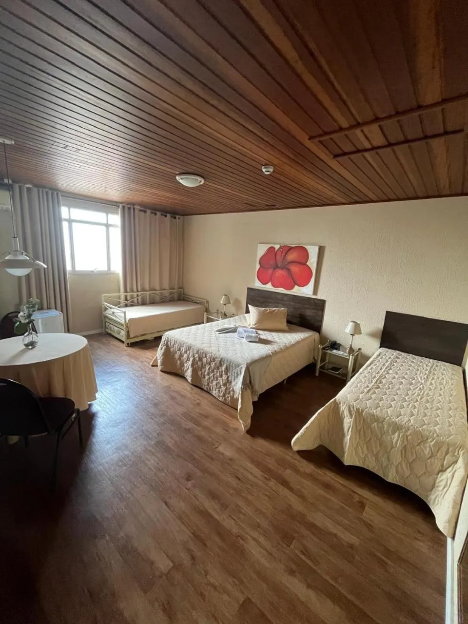 Breakfast, Bed in Skalla Hotel Nova Odessa