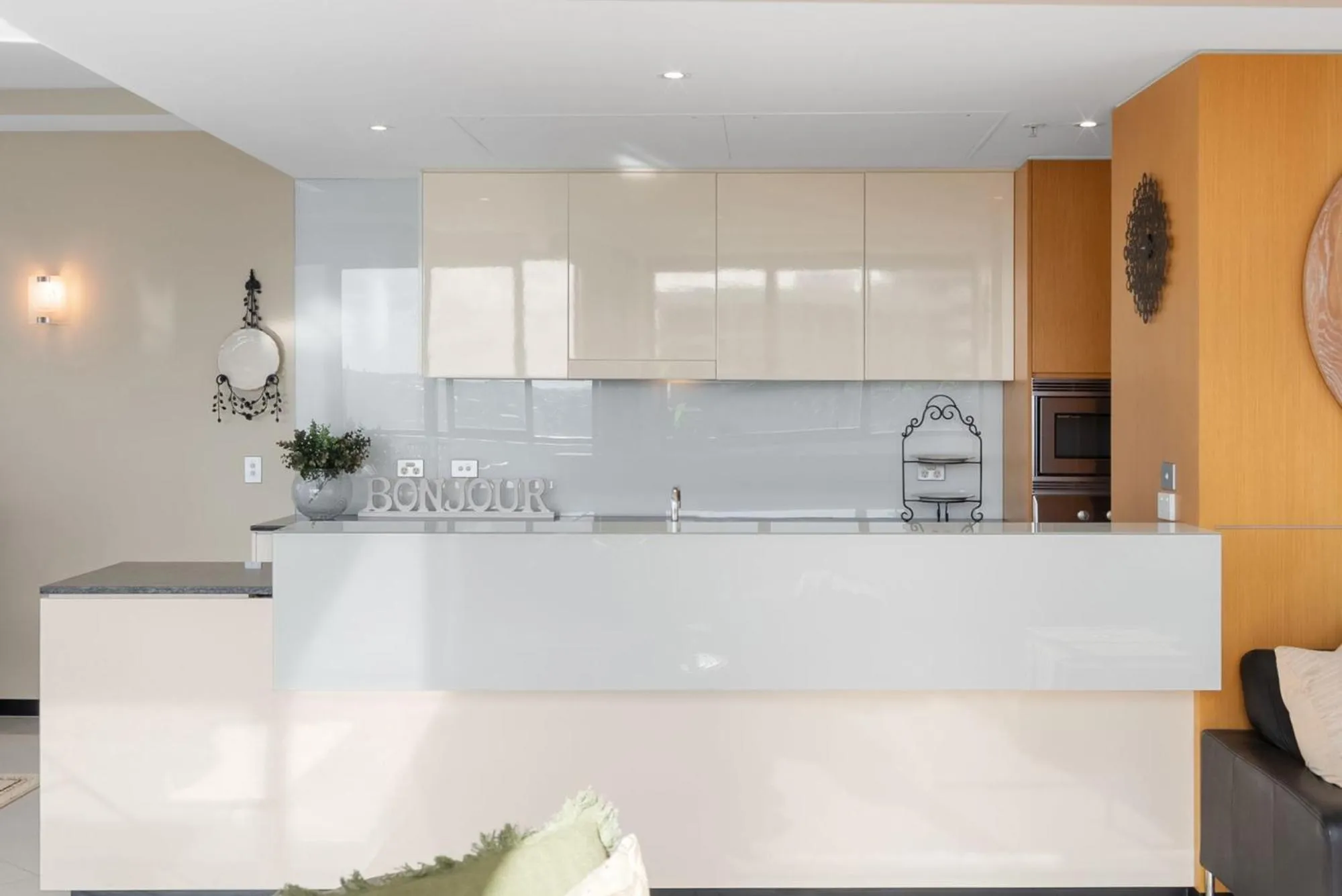Kitchen or kitchenette in Aria Apartments