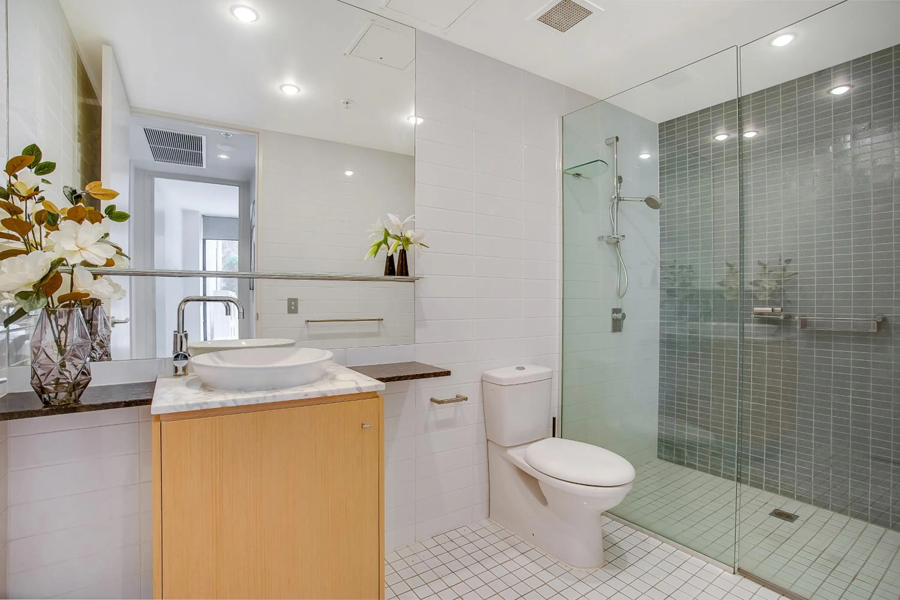 Shower in Aria Apartments