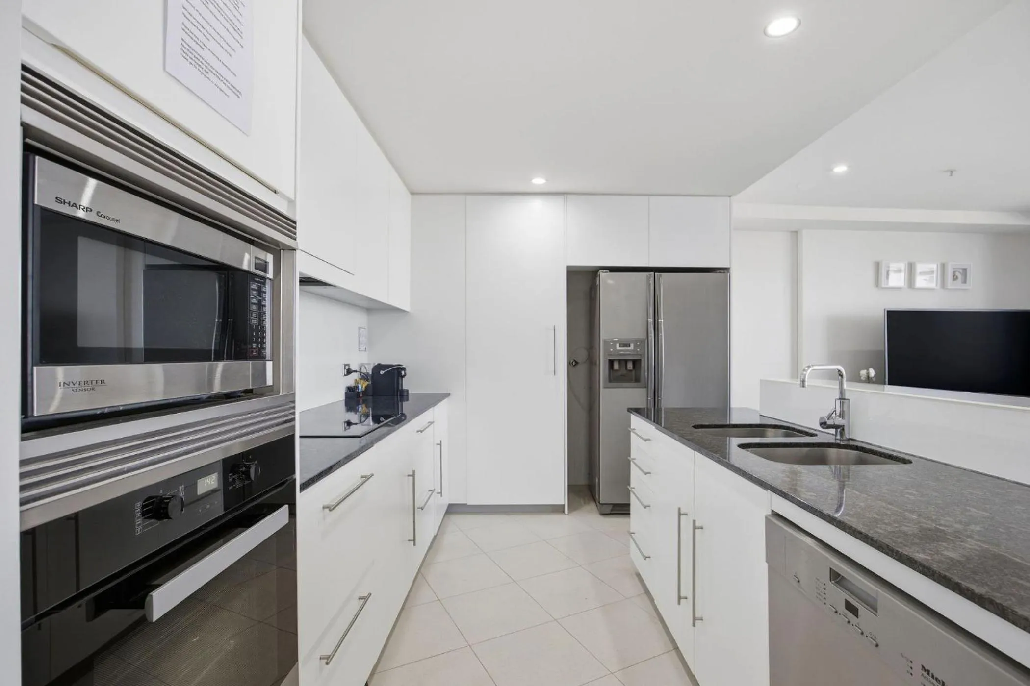 microwave in Aria Apartments