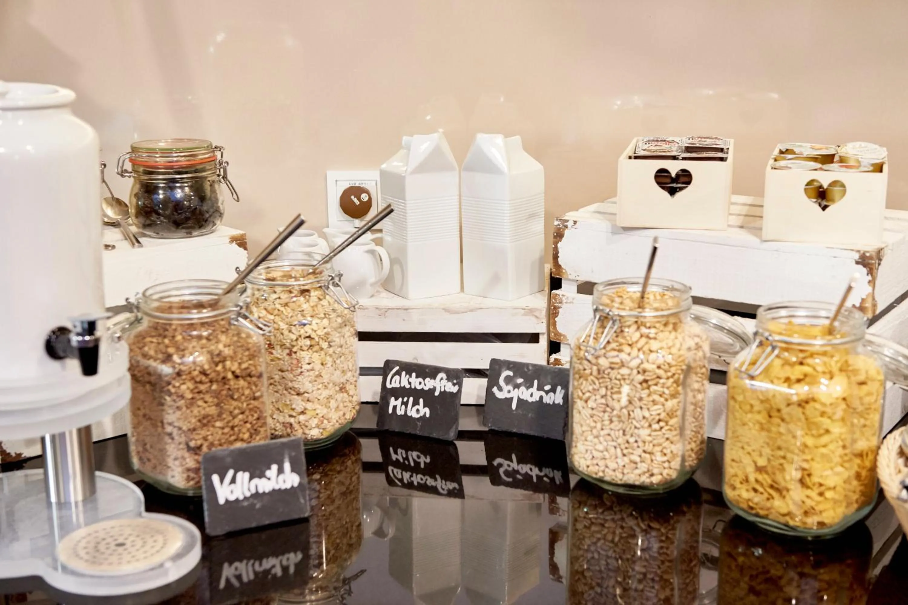 Breakfast in Hotel Oversum Winterberg Ski- und Vital Resort