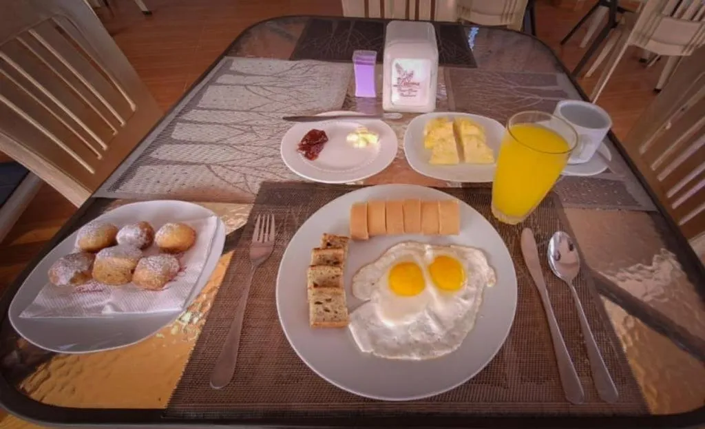 Food in Paloma Guest House