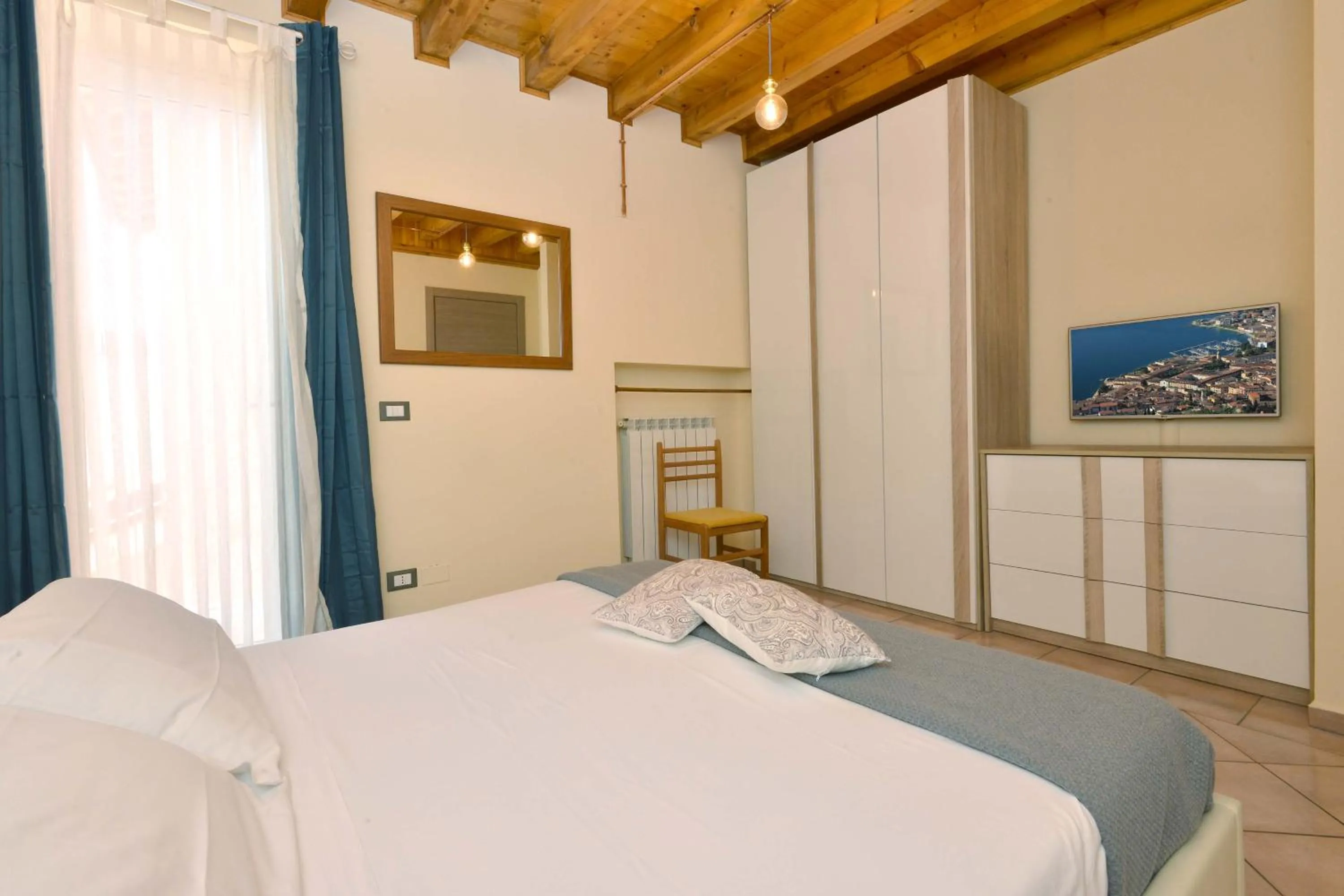Bedroom, Bed in Antiche Rive Holidays Apartments