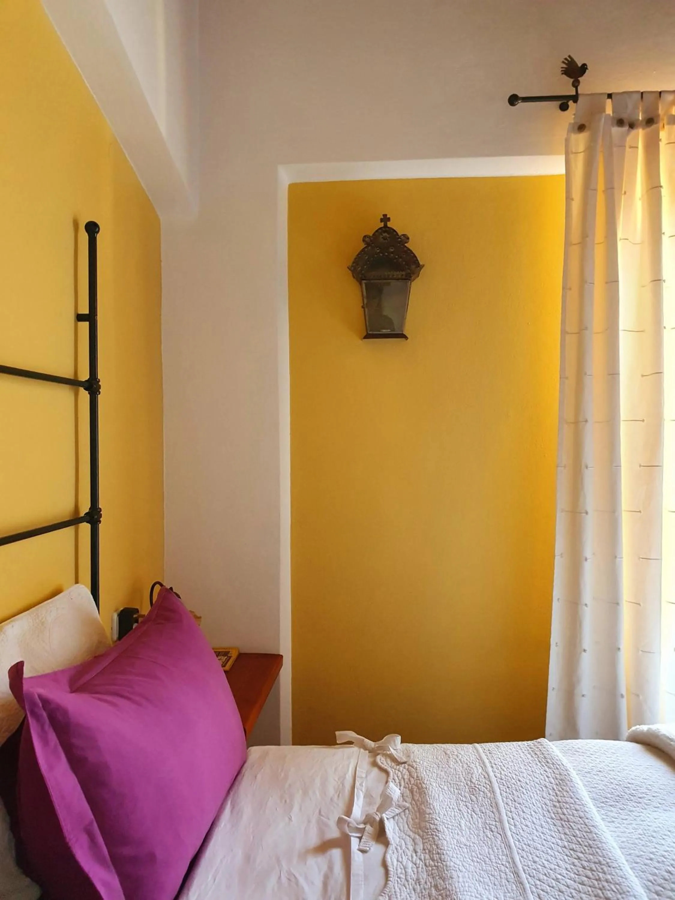 Bed in Helicon Muses Friendly Mountain B&B Guesthouse