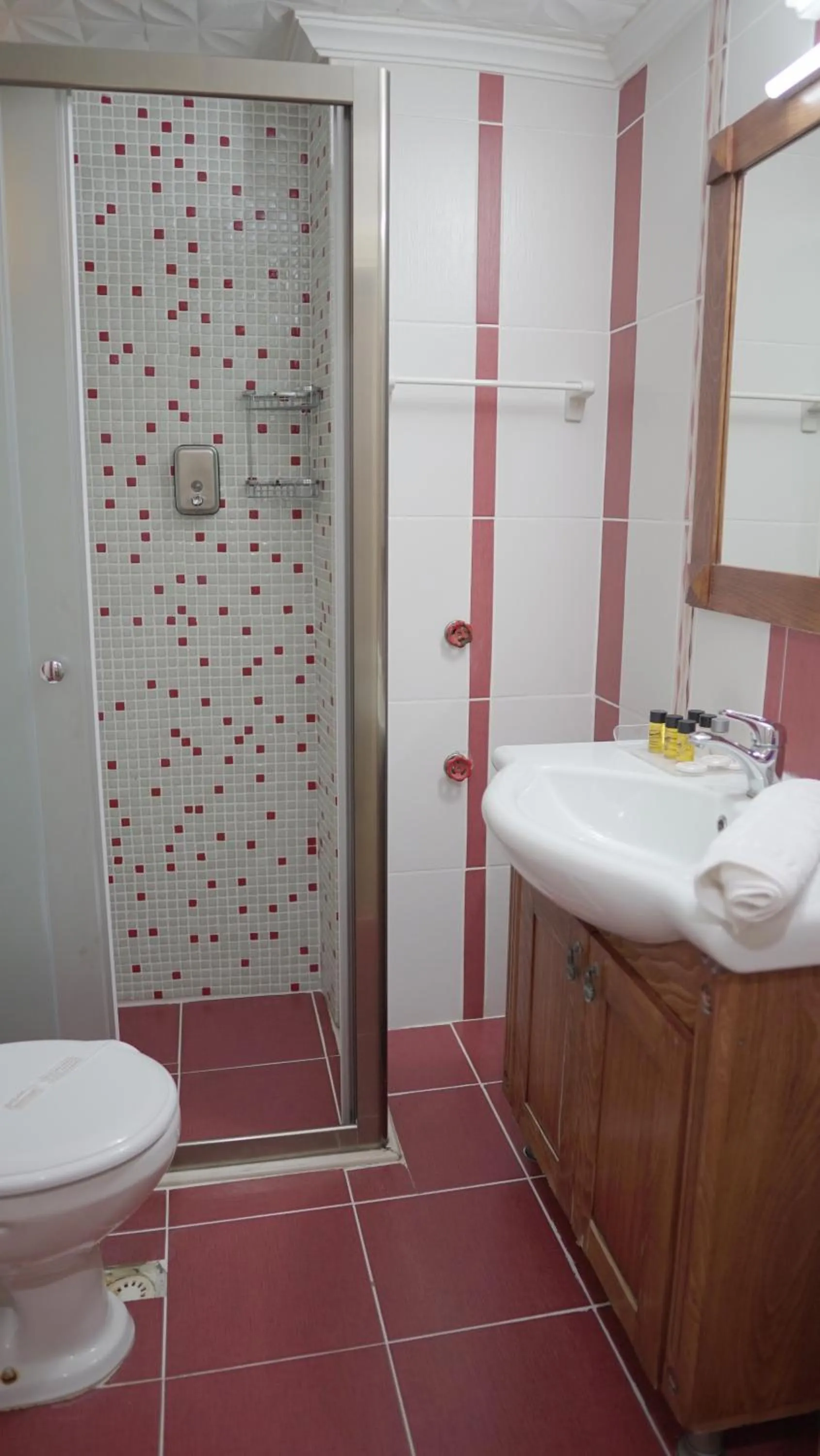 Bathroom in Panormos Hotel