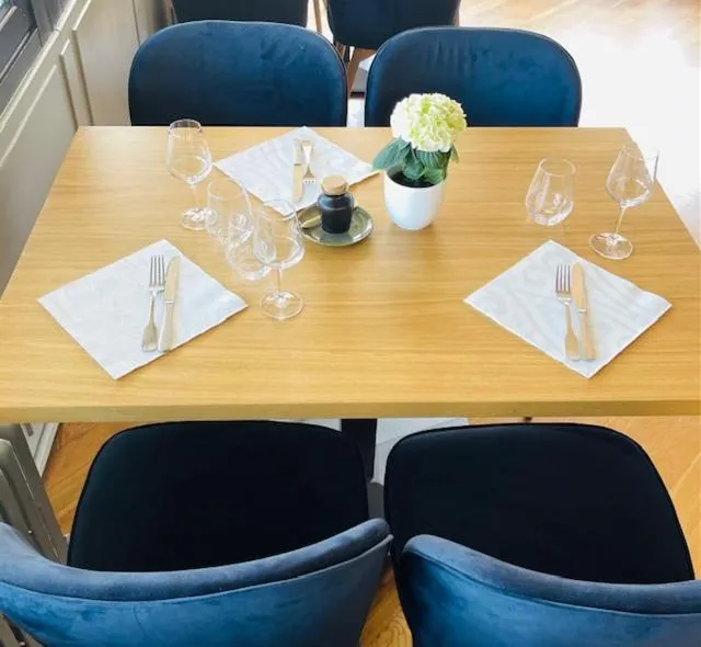 Hôtel De La Terrasse