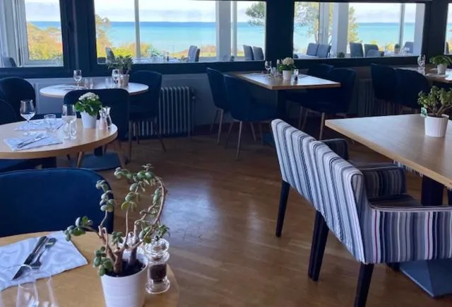 Hôtel De La Terrasse