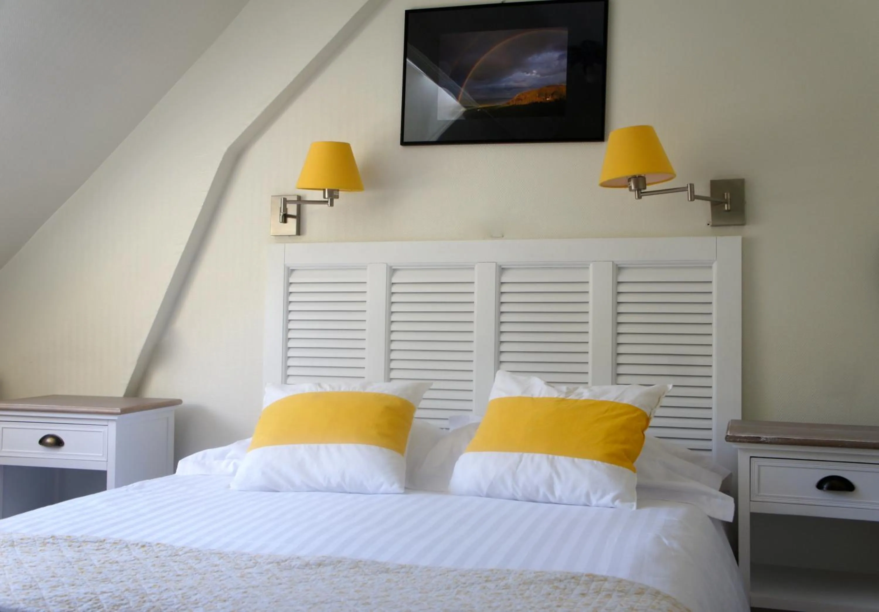 Bed in Hôtel De La Terrasse