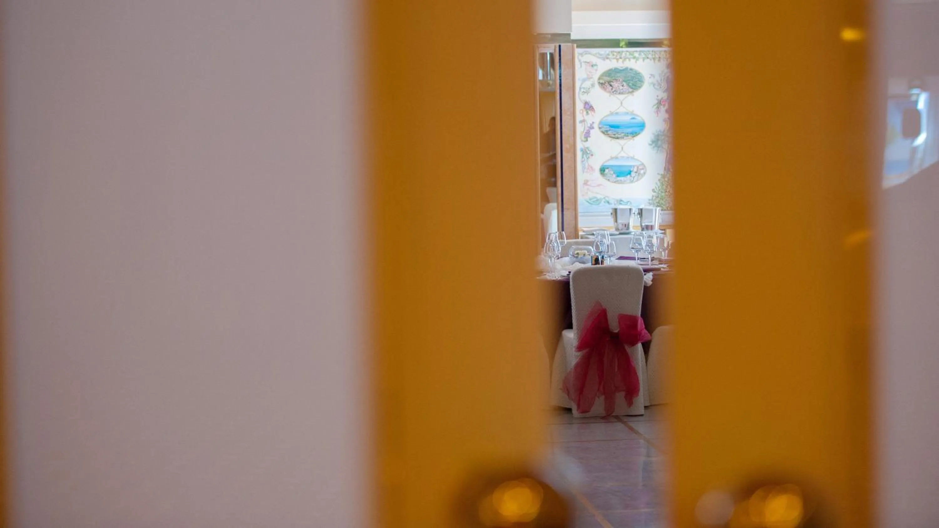 Restaurant/places to eat in 501 Hotel