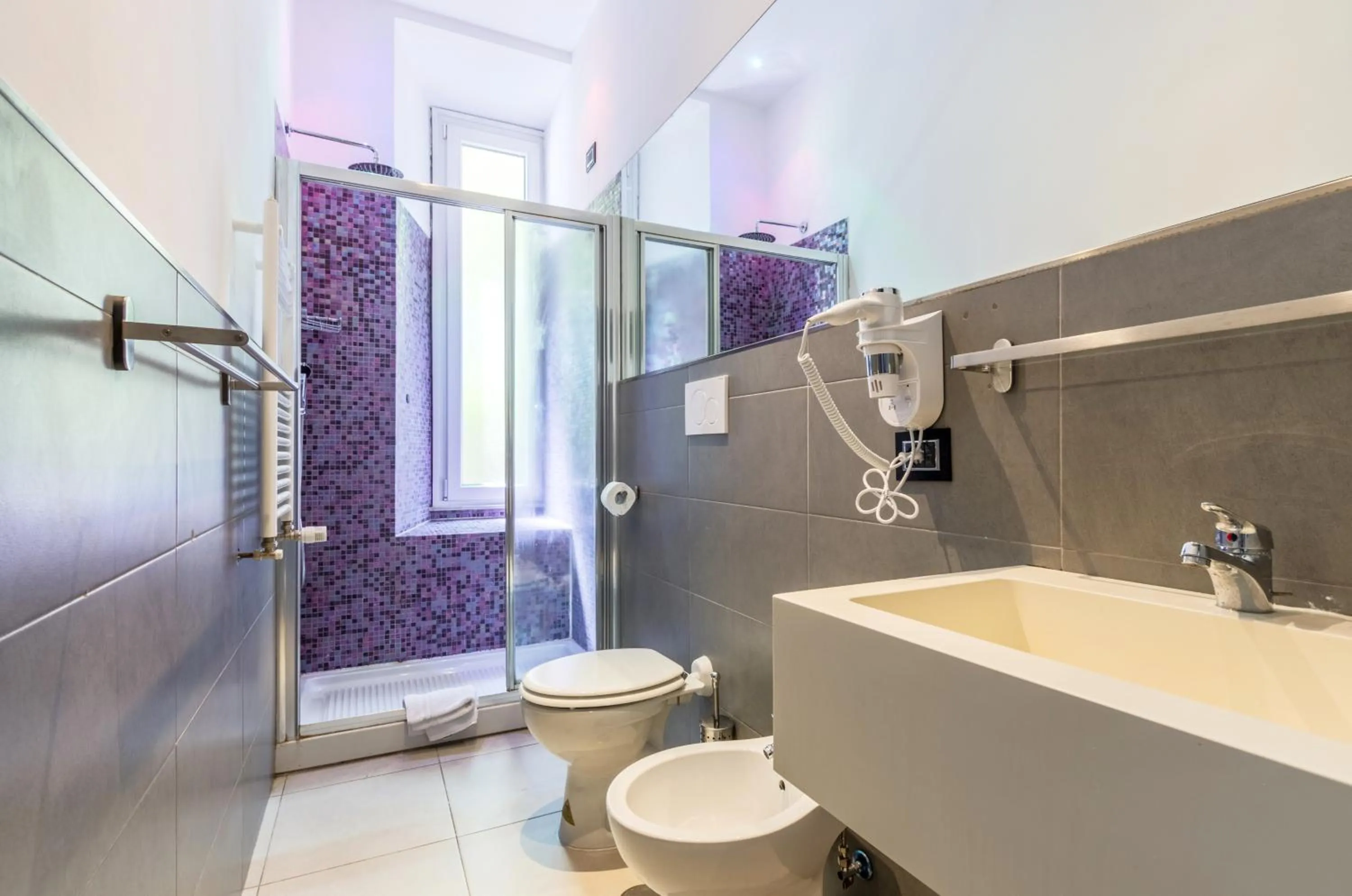 Bathroom in Merulana 139 Suites