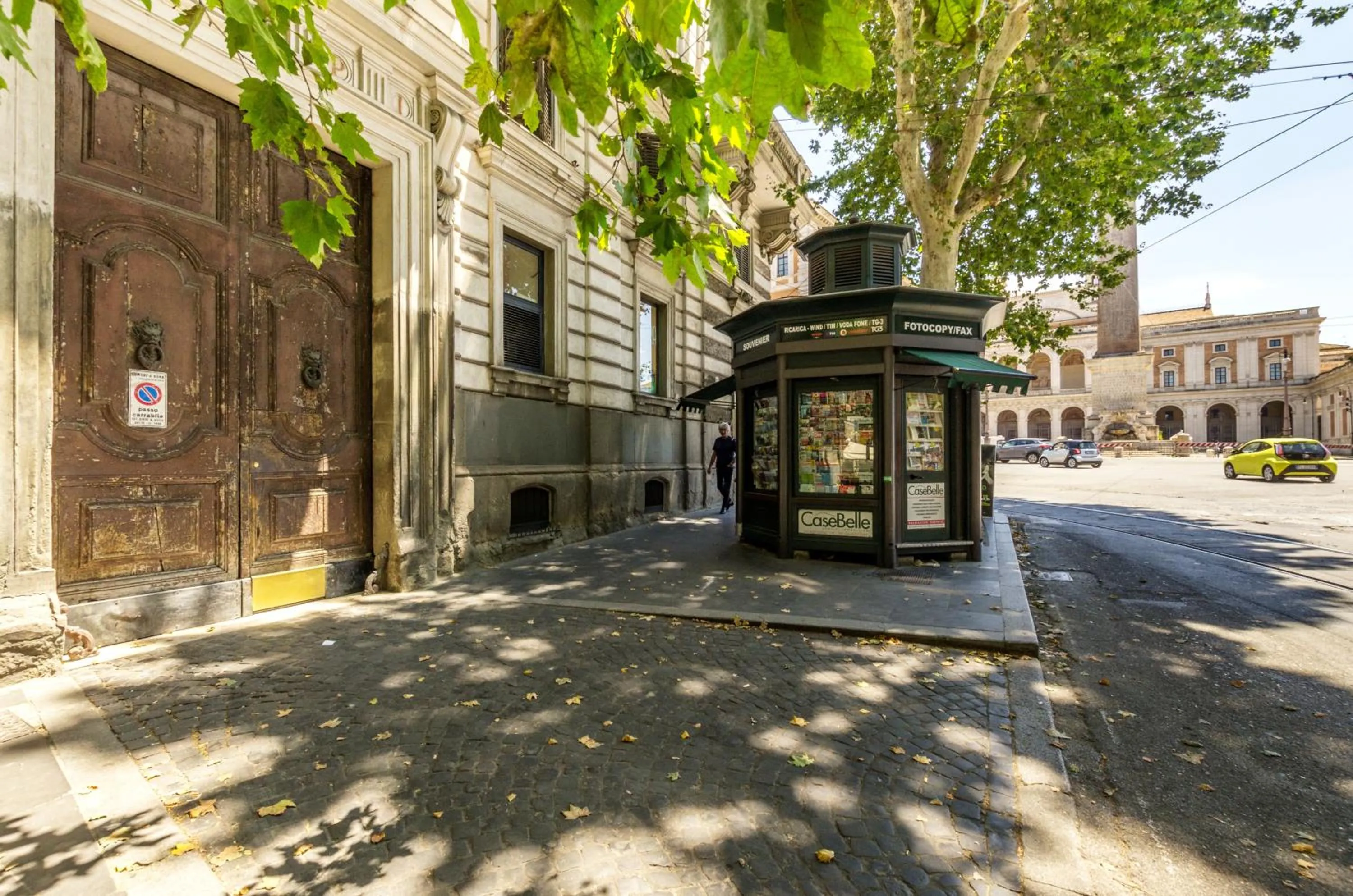 Property building in Merulana 139 Suites