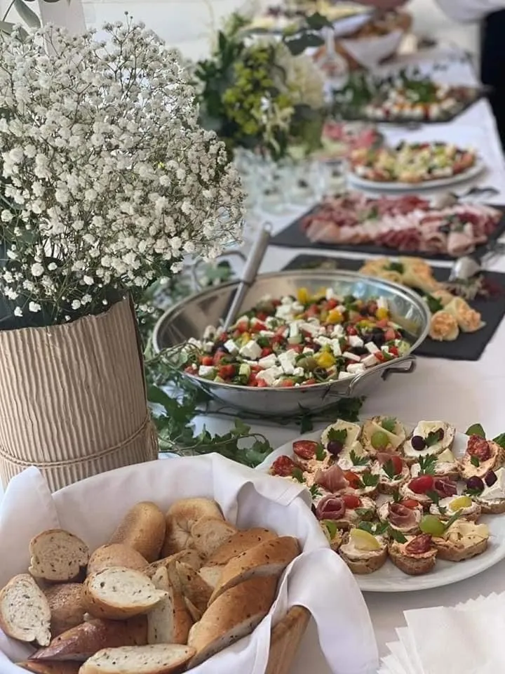 Food in Hotel Ostrov