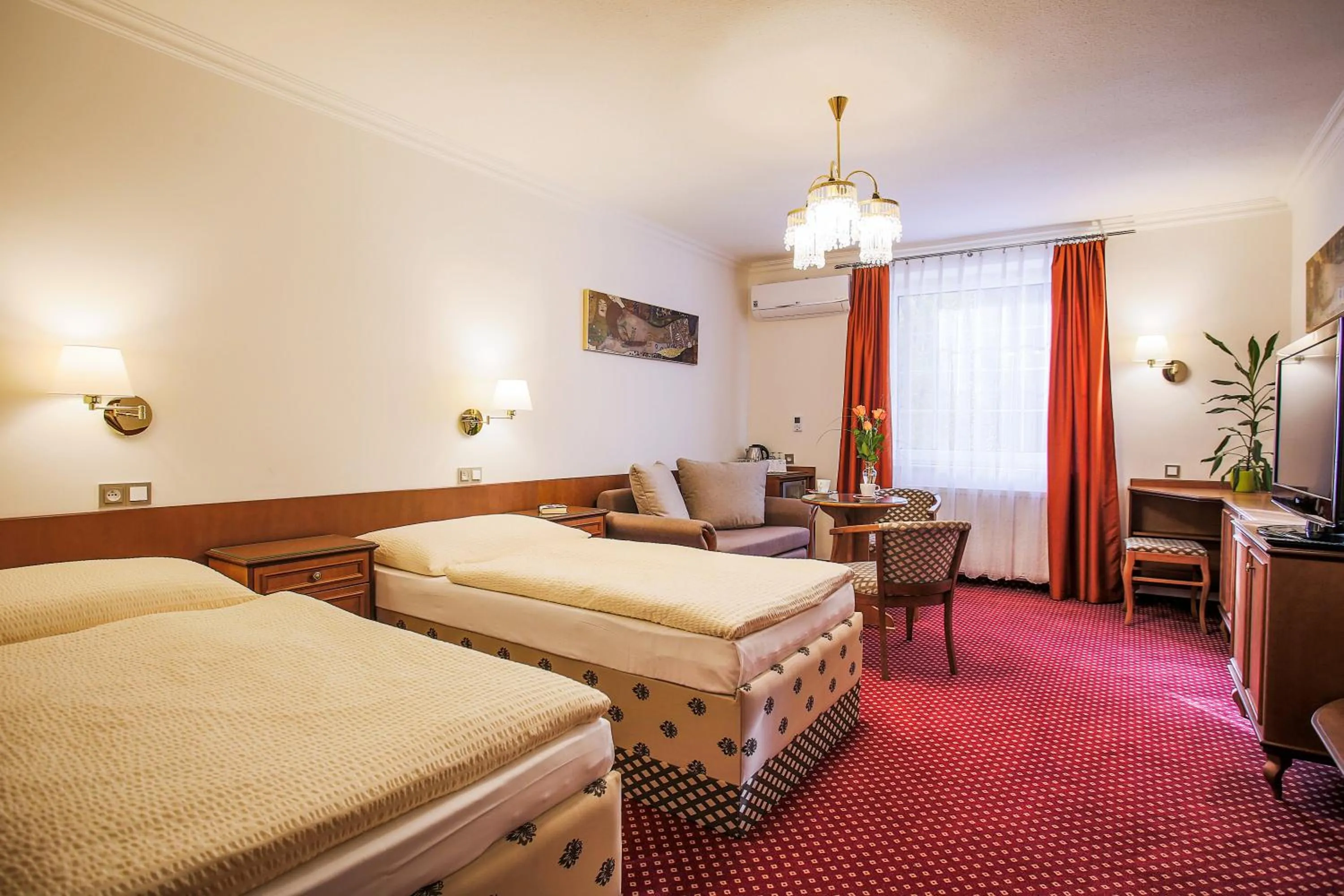 Bedroom, Bed in Hotel Ostrov