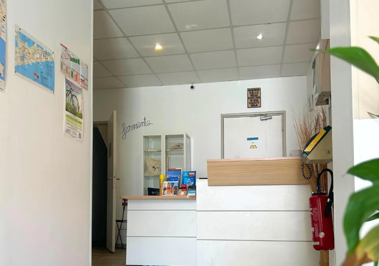 Lobby or reception in Hôtel Le Carnon