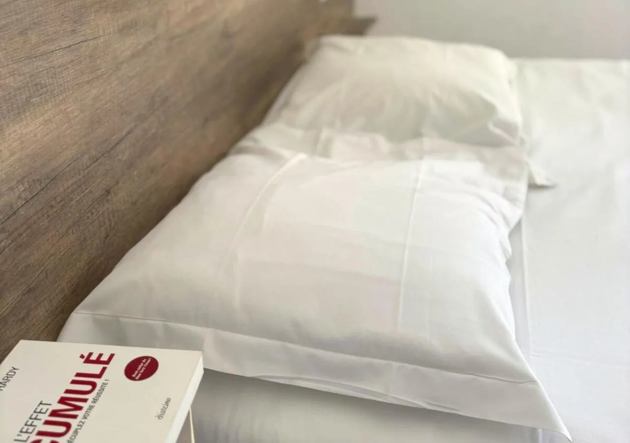 Bed in Hôtel Le Carnon