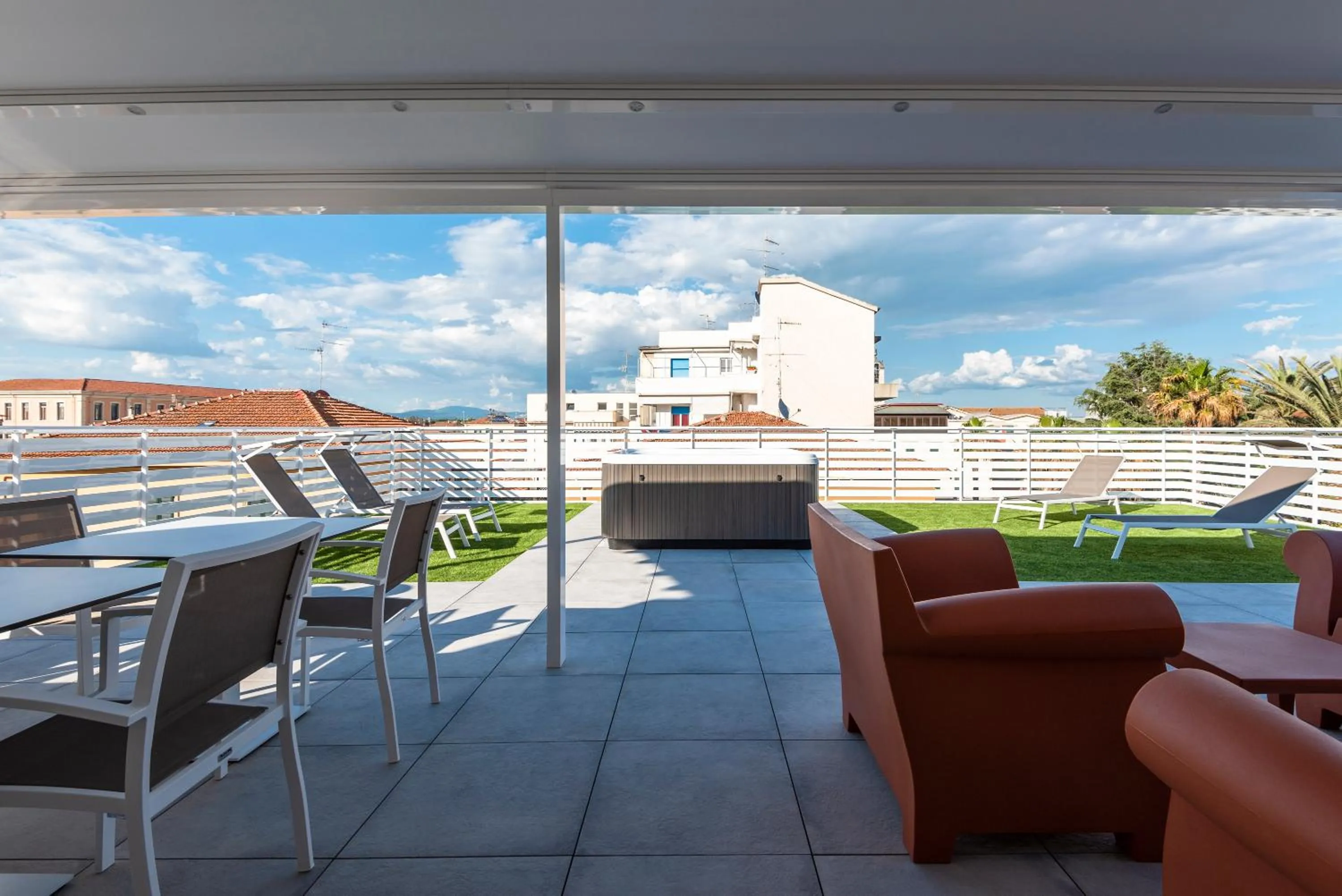 Swimming pool in MARCONI 1935