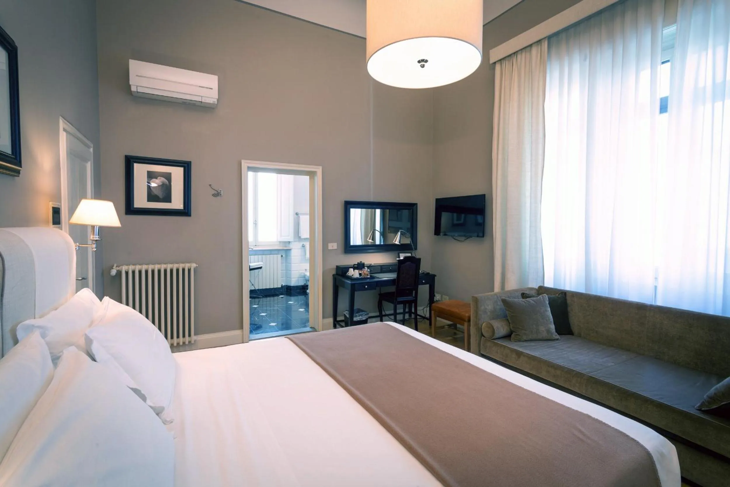 Photo of the whole room, Bed in Villino Fiorentino