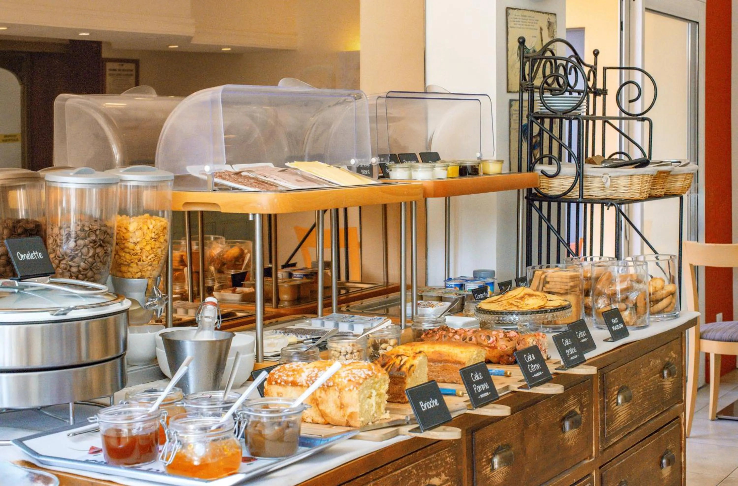 Breakfast in Le Petit Prince