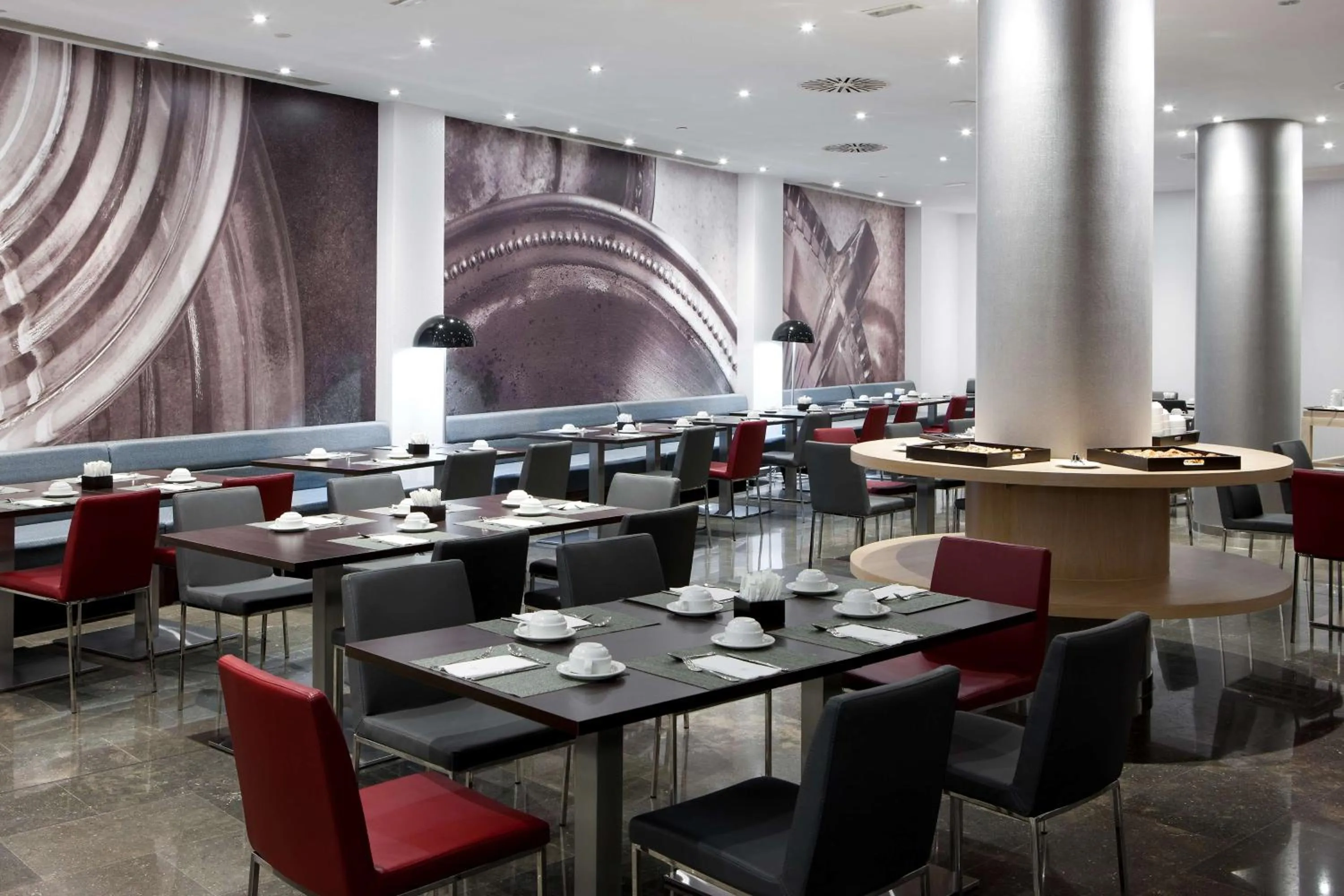 Breakfast in NH Barcelona Diagonal Center