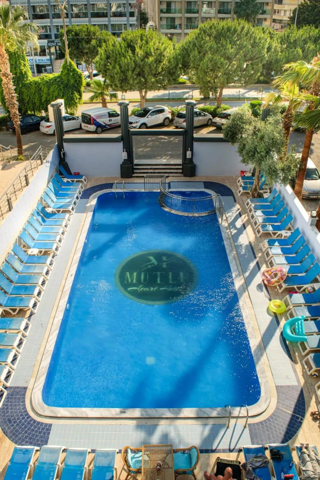 Pool view in Mutlu Hotel