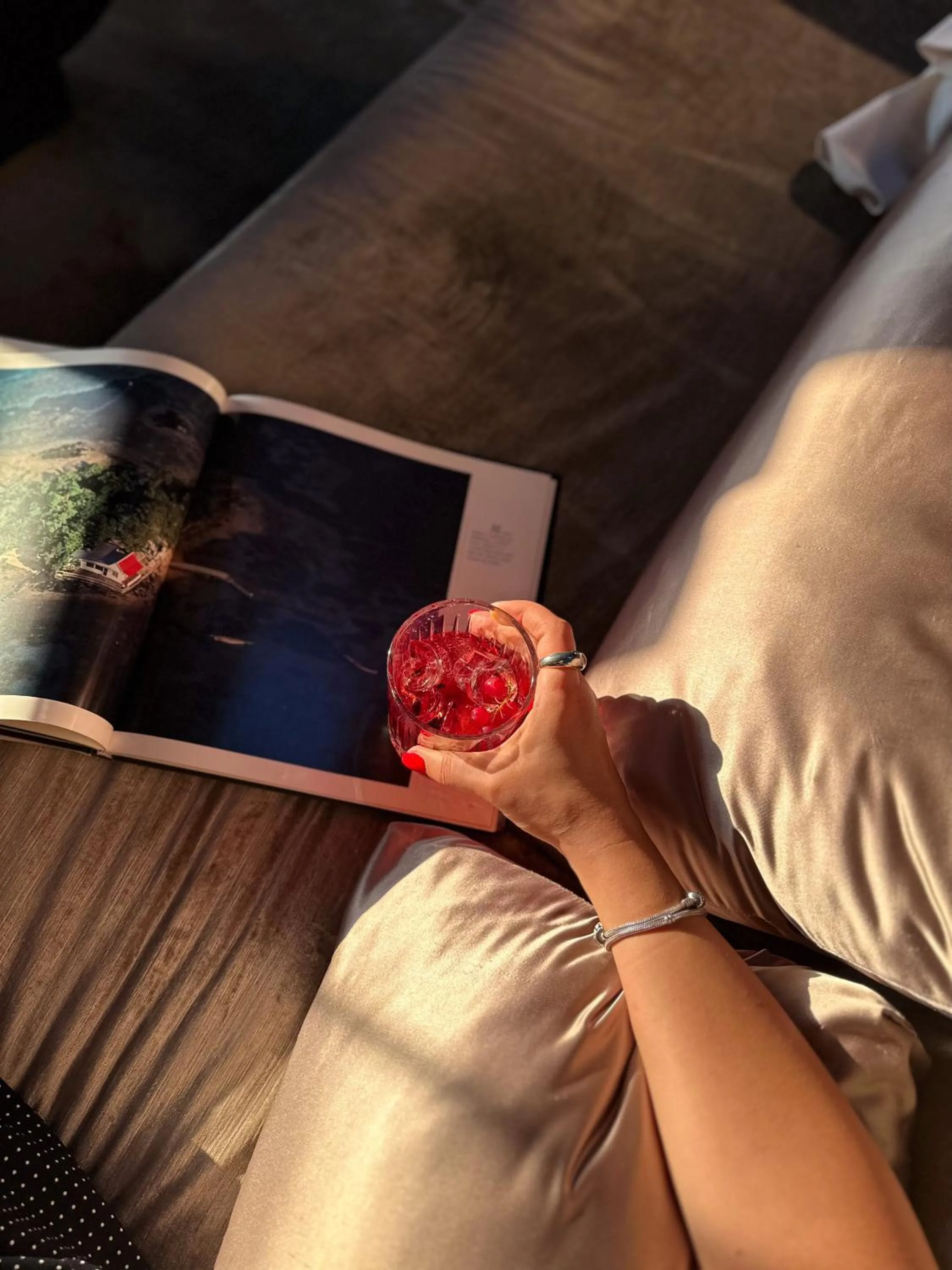 Lounge or bar in Key Hotel