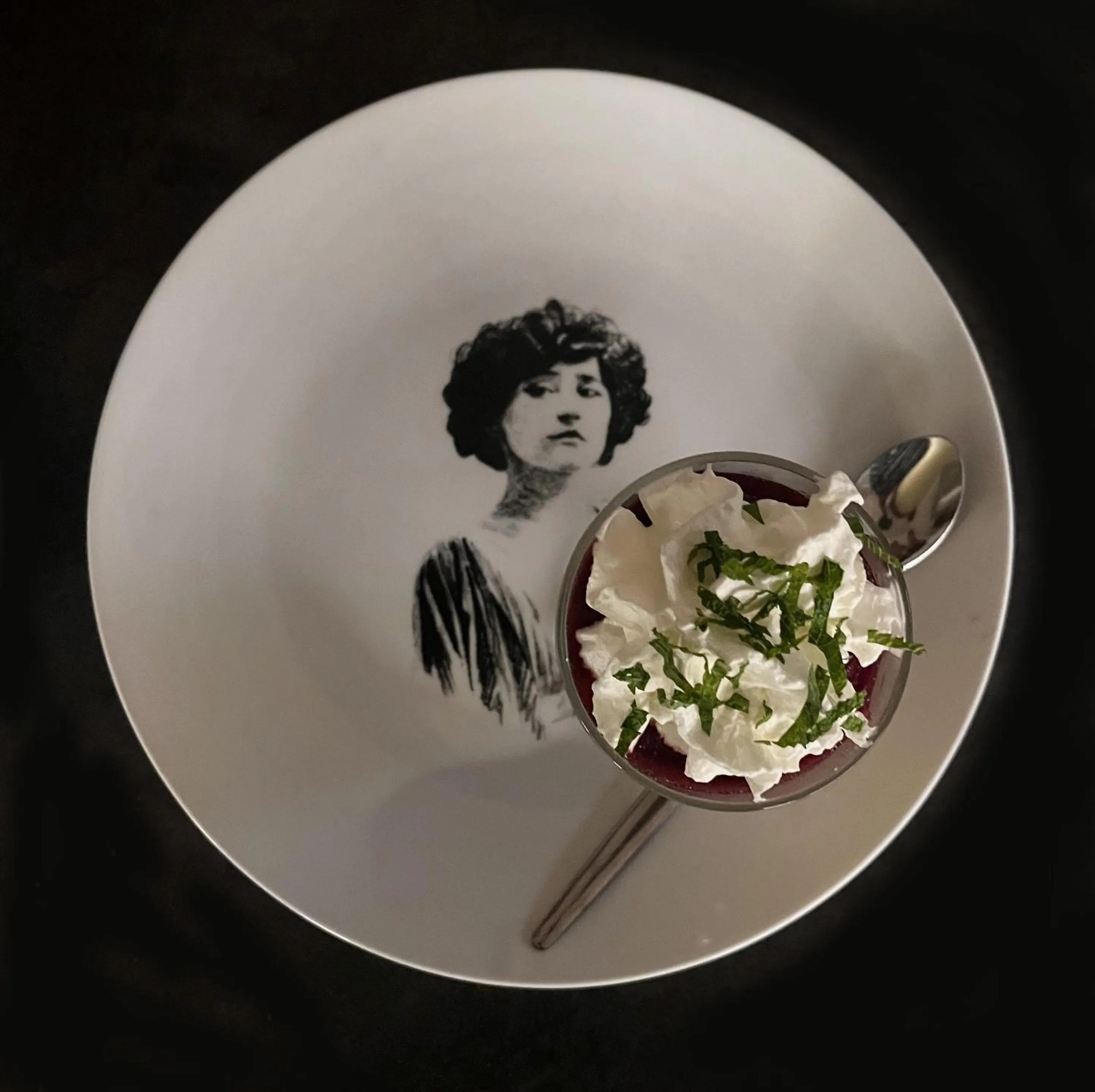 Restaurant/places to eat in Art House Domaine de l'Ocrerie