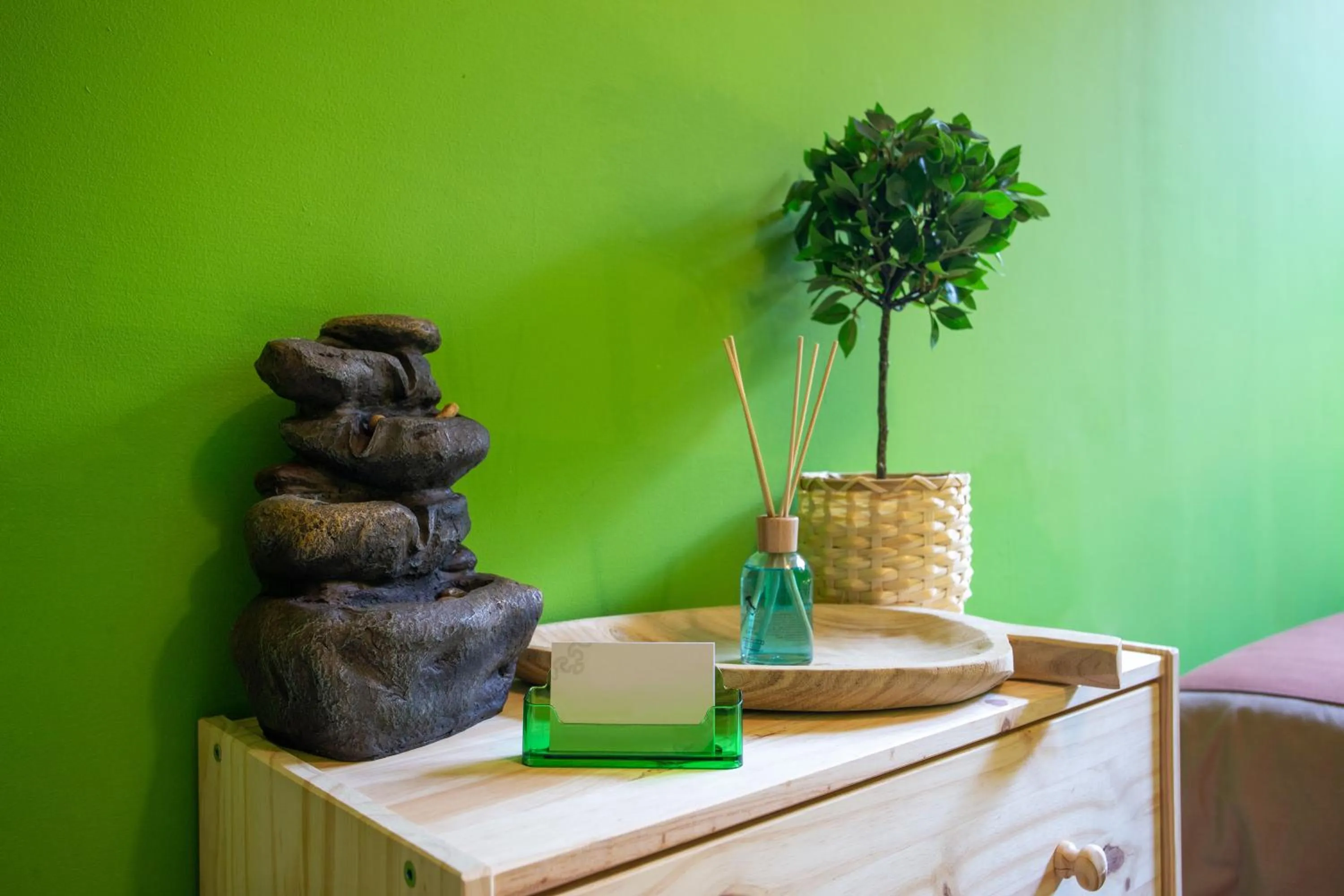 Decorative detail in Juliette Rooms