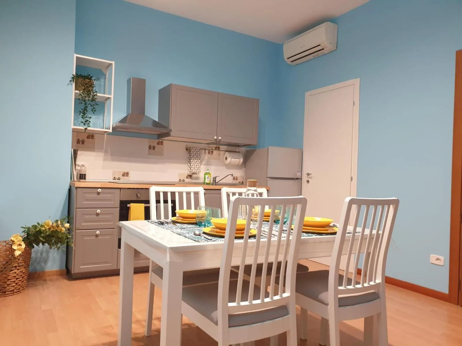 Kitchen or kitchenette in Juliette Rooms