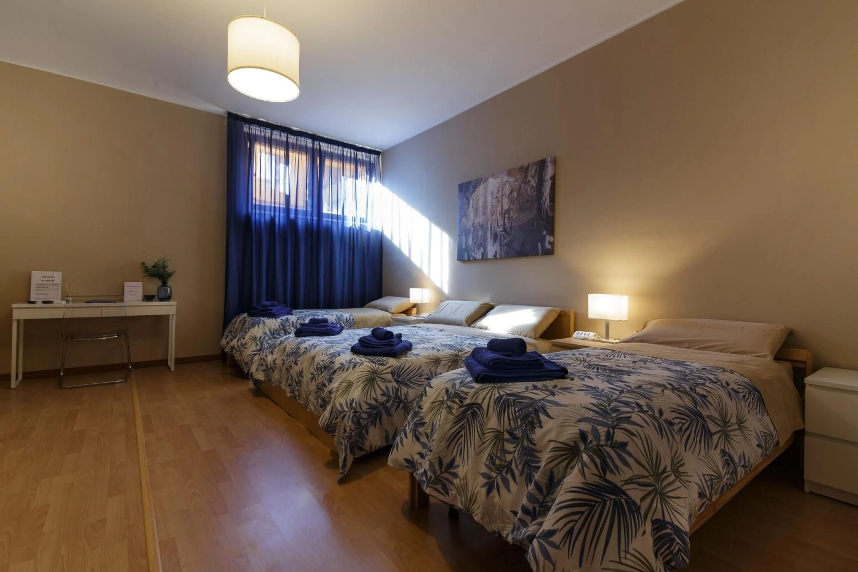 Bed in Juliette Rooms