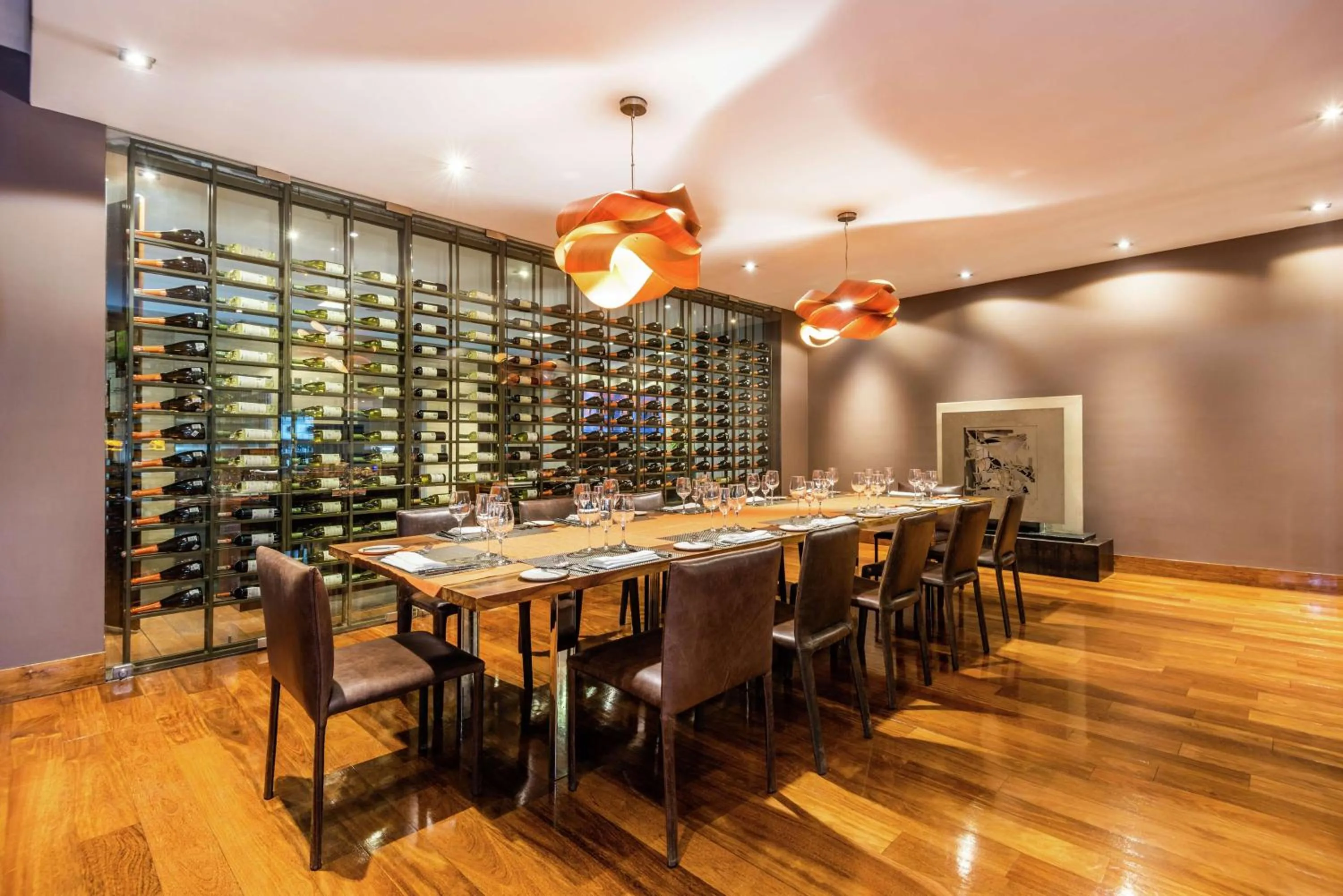 Restaurant/places to eat in Hilton Bogotá