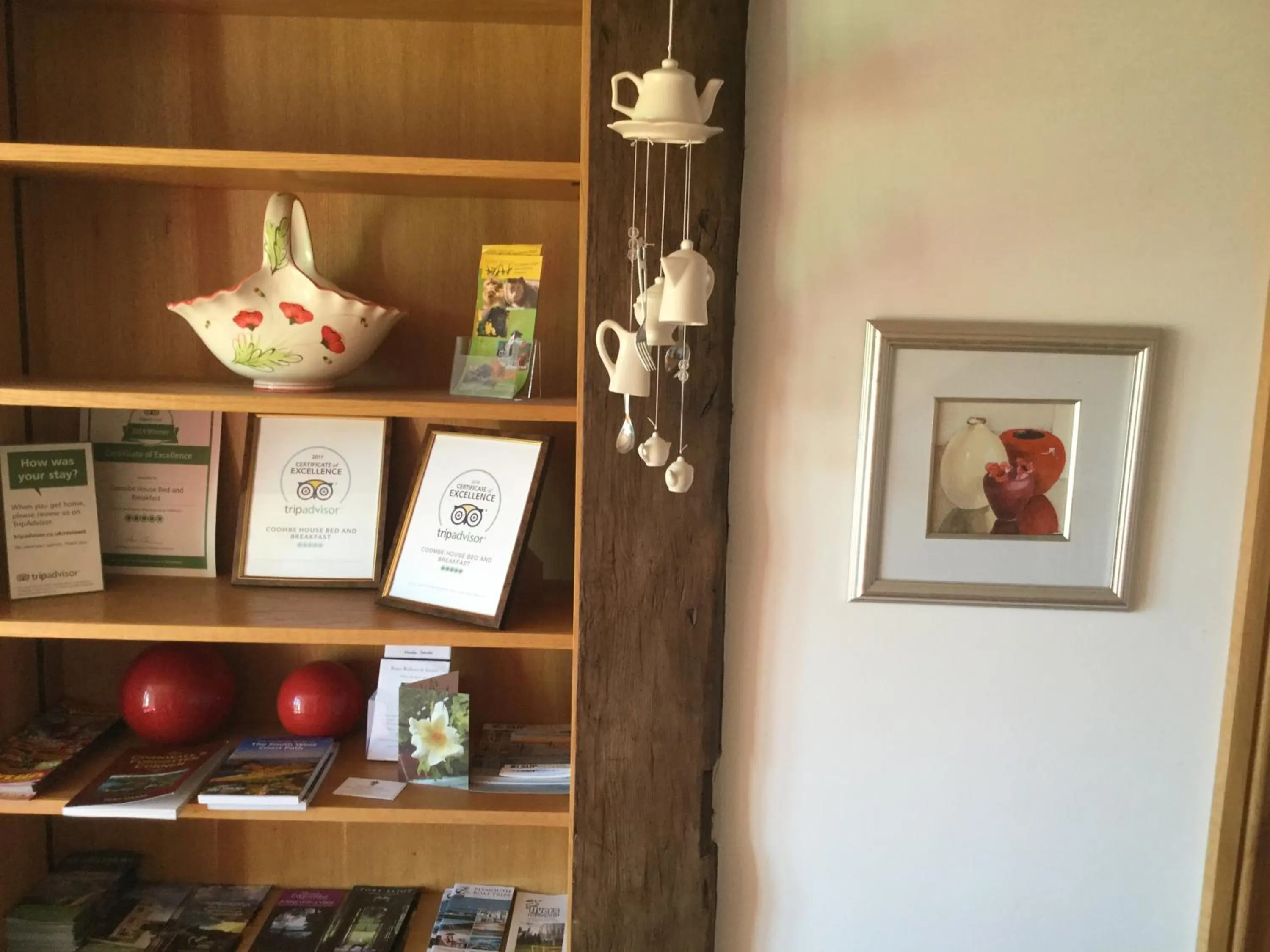 Breakfast in Coombe House B&B