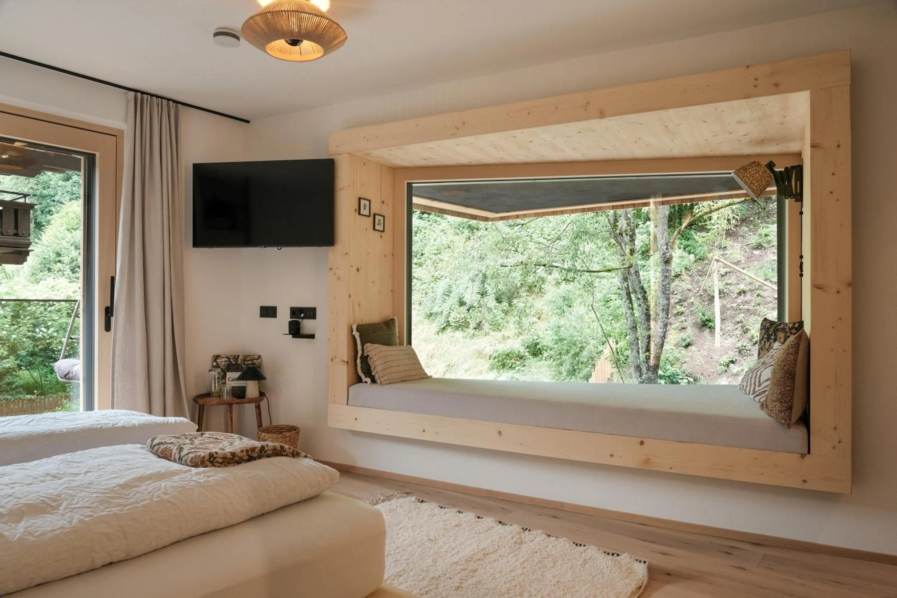 View (from property/room), Bed in Grand Pension Franziska - inkl CrossFit Gym