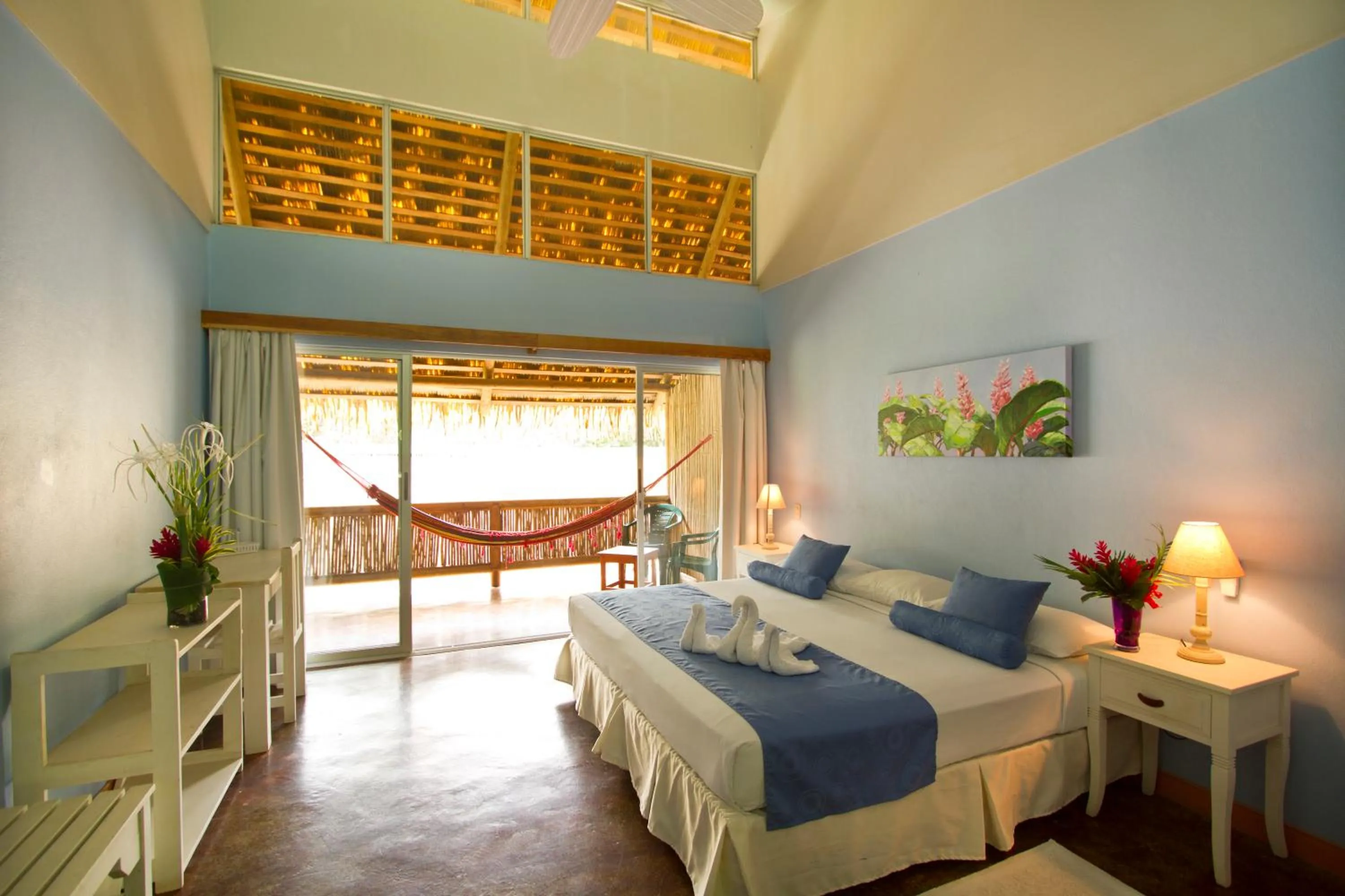 Photo of the whole room, Bed in Villas del Caribe