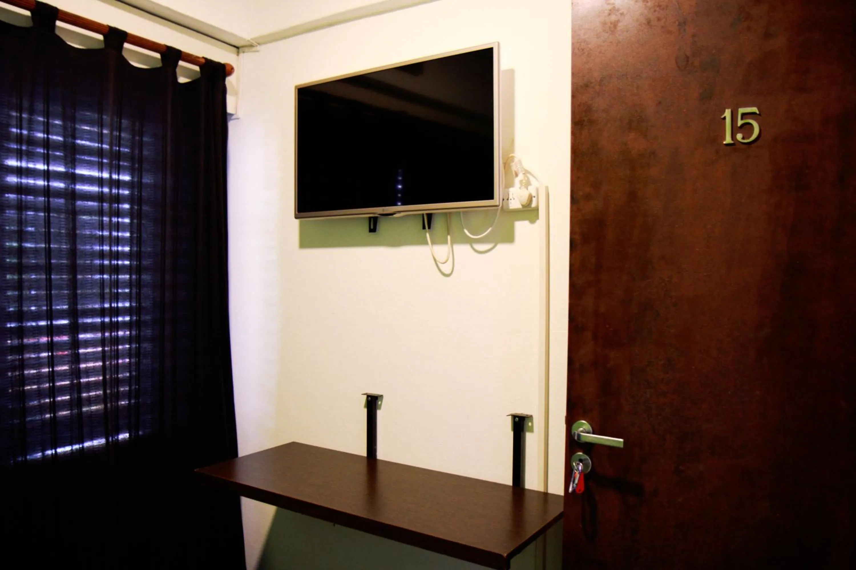 TV and multimedia in Link Cordoba Hostel