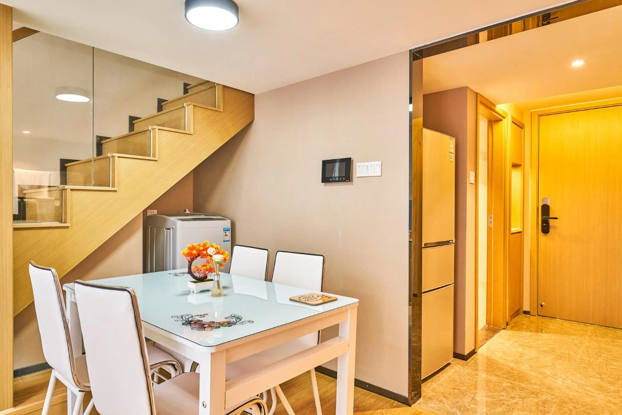 Dining area in Plesant Daily Rental Apartment