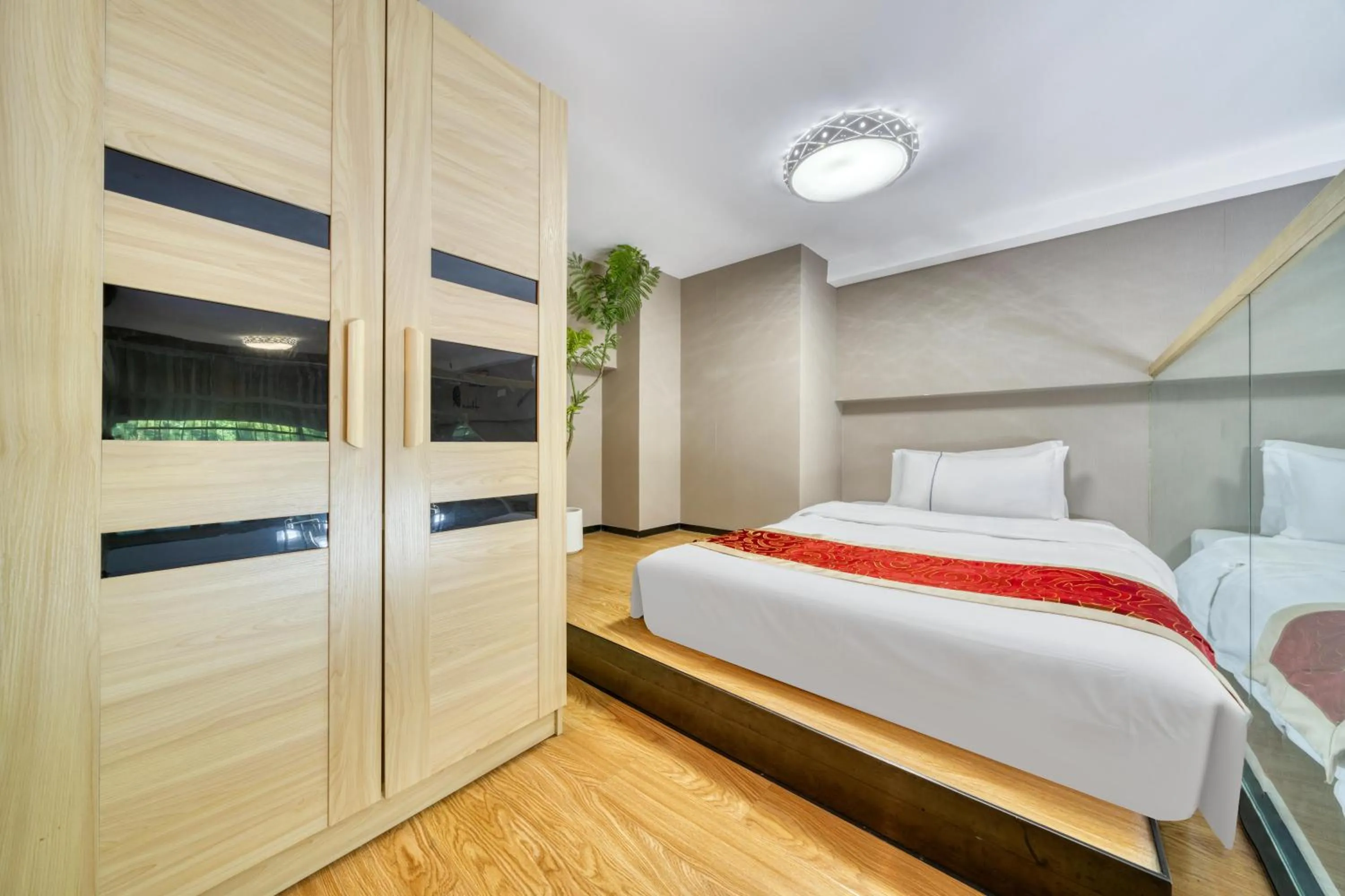 Bedroom in Plesant Daily Rental Apartment