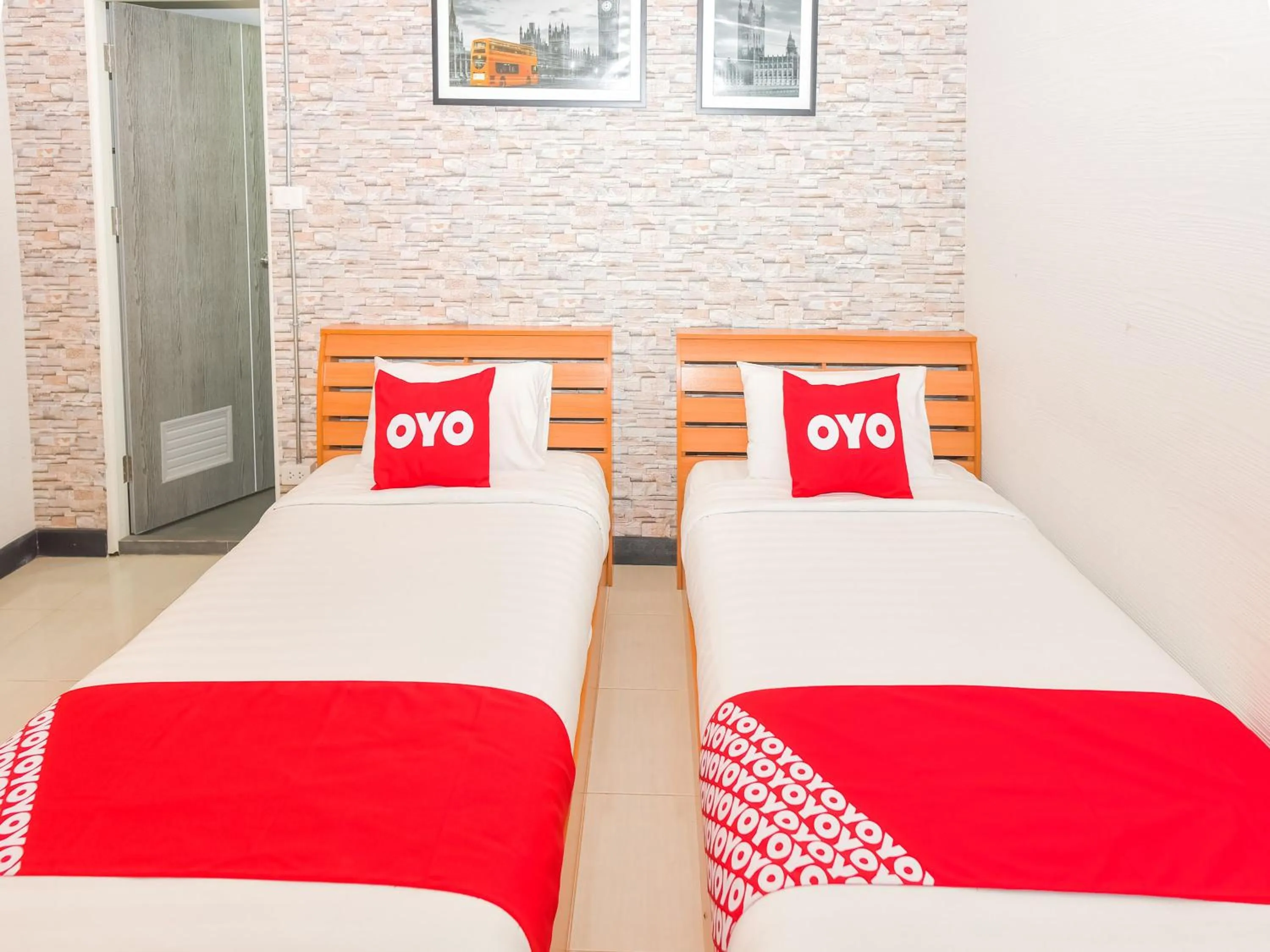 Bedroom, Bed in Nana River Kaeng Krachan