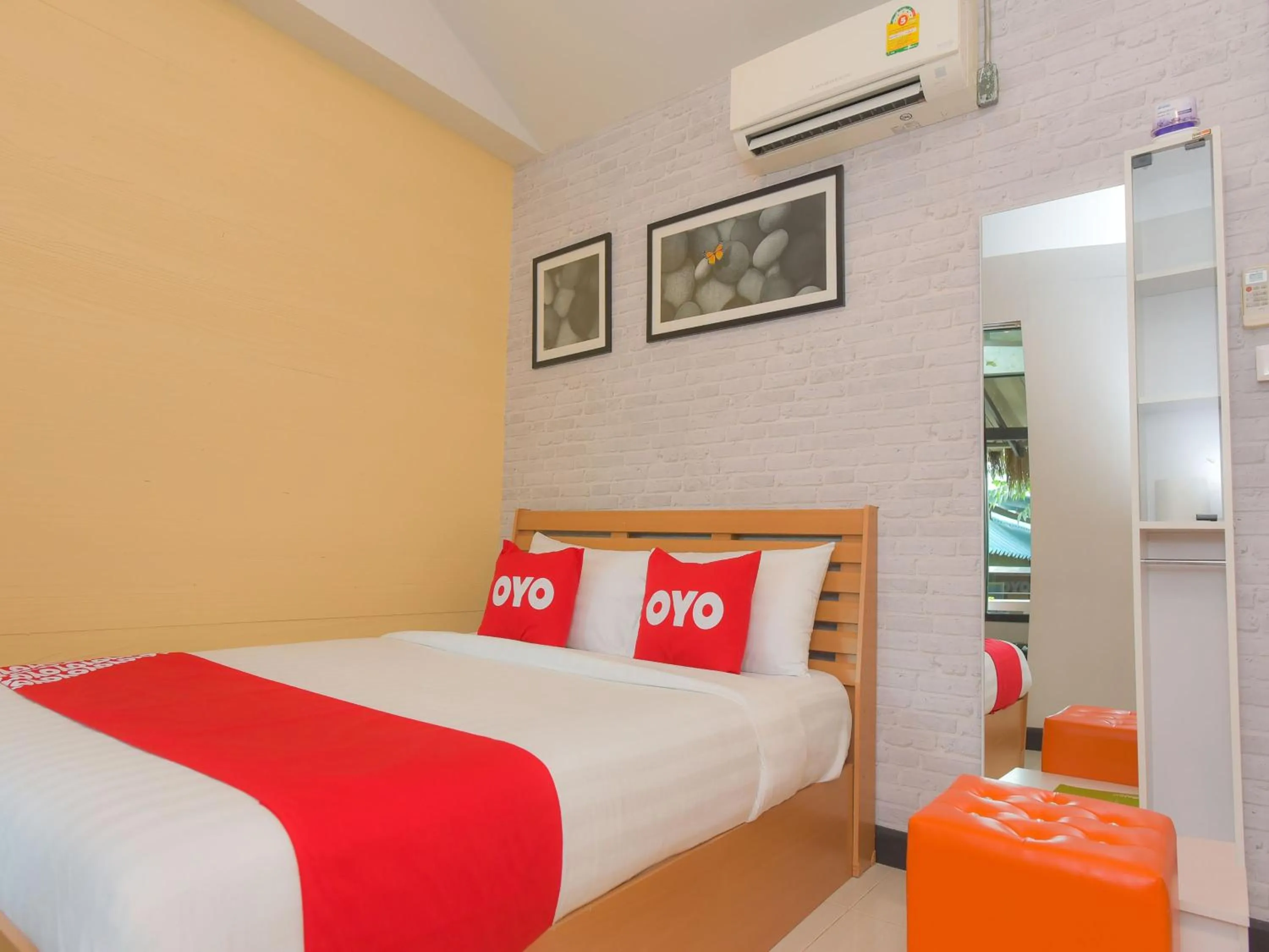 Bedroom, Bed in Nana River Kaeng Krachan