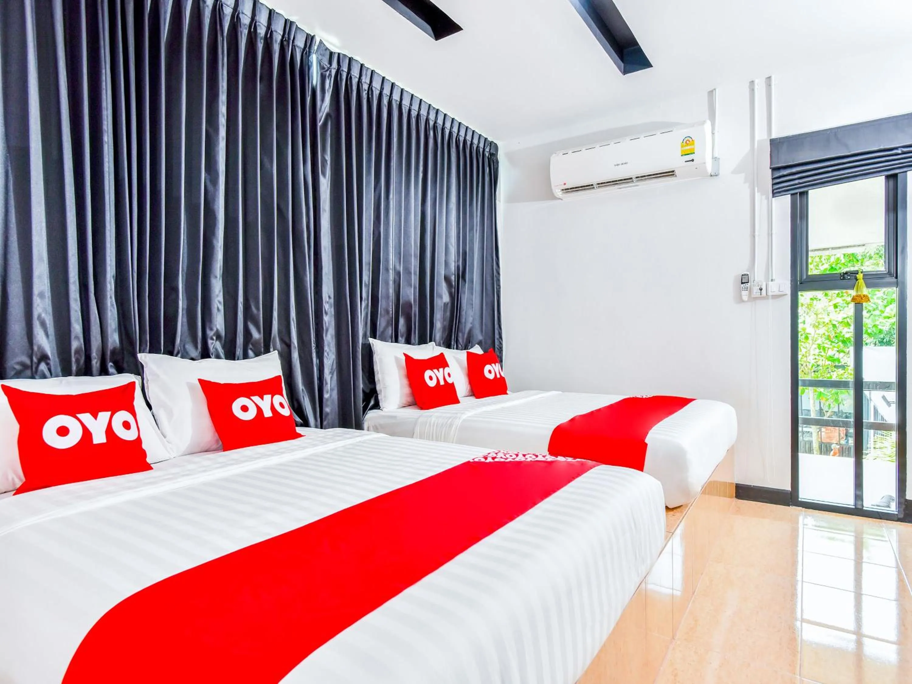 Bedroom, Bed in Nana River Kaeng Krachan