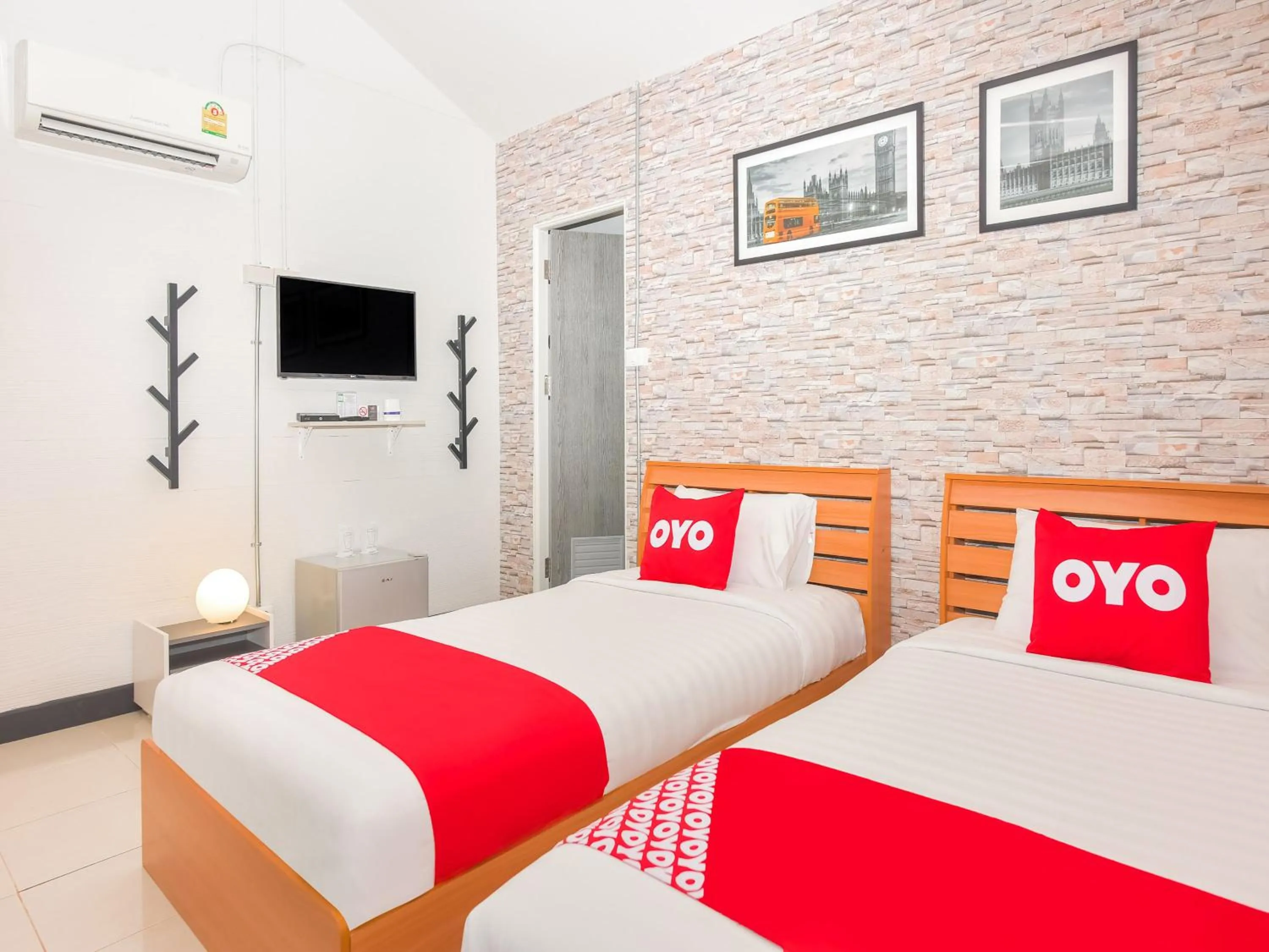 Bedroom, Bed in Nana River Kaeng Krachan