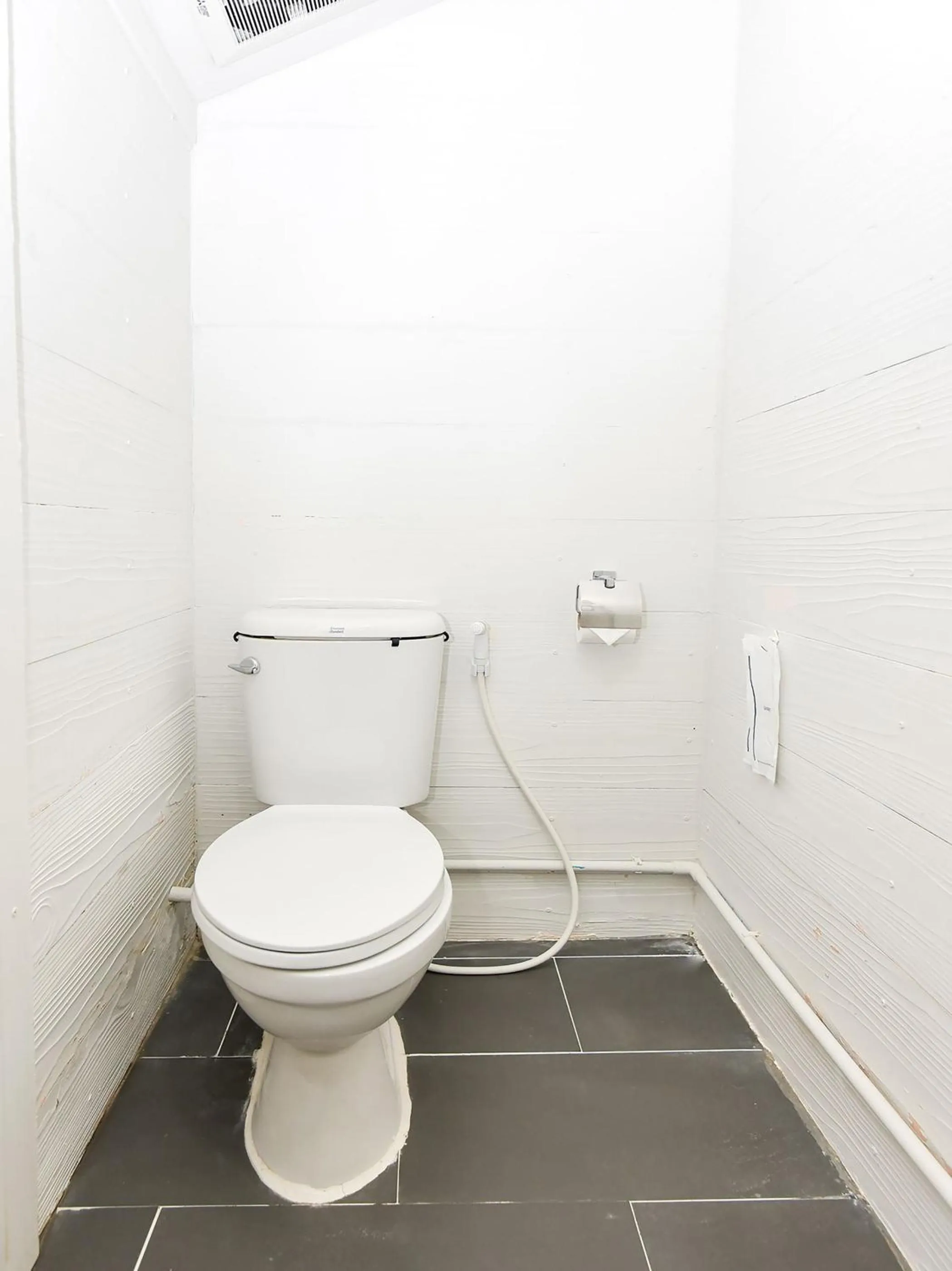 Bathroom in Nana River Kaeng Krachan