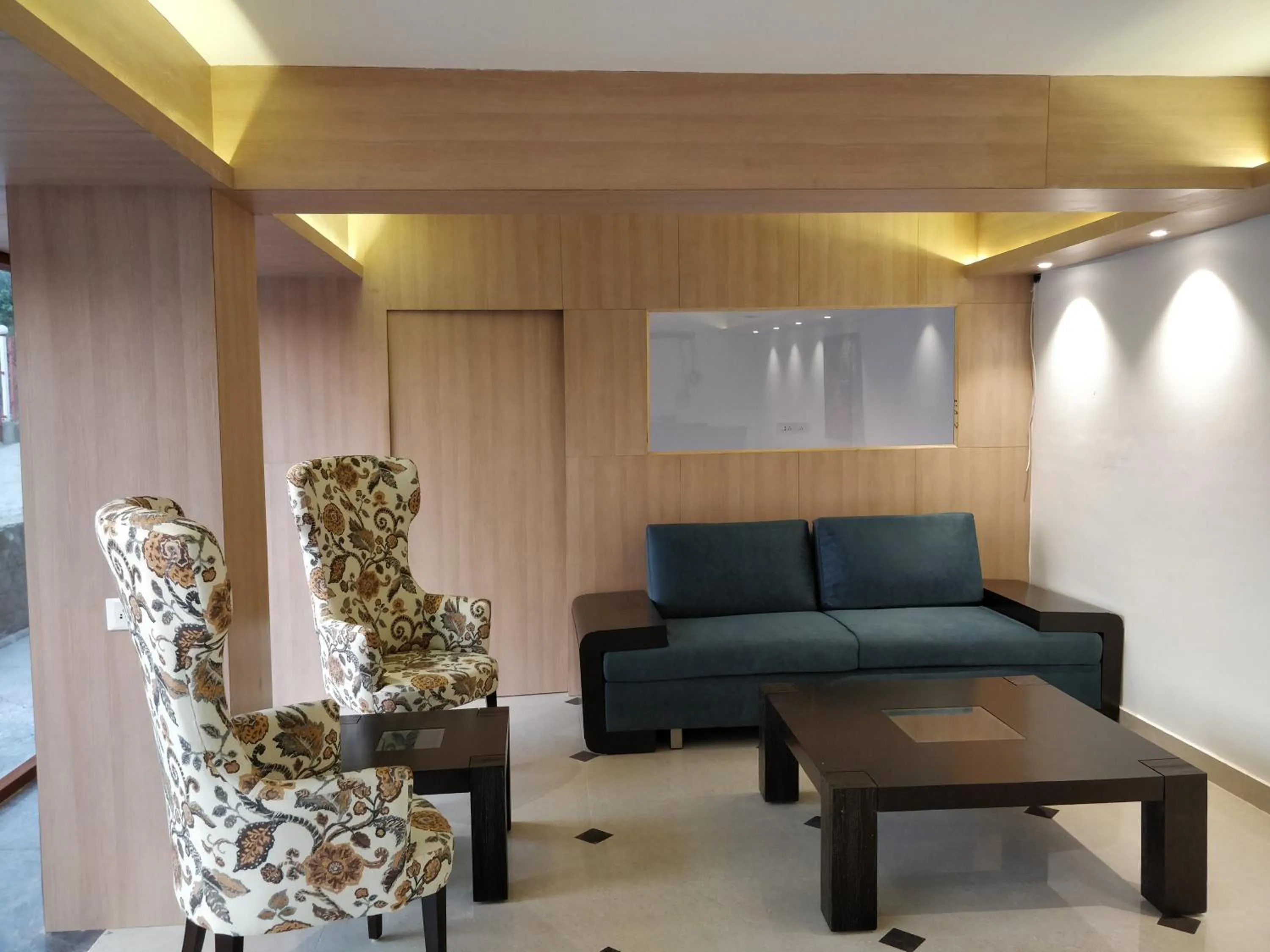 Lobby or reception in Hotel River Retreat