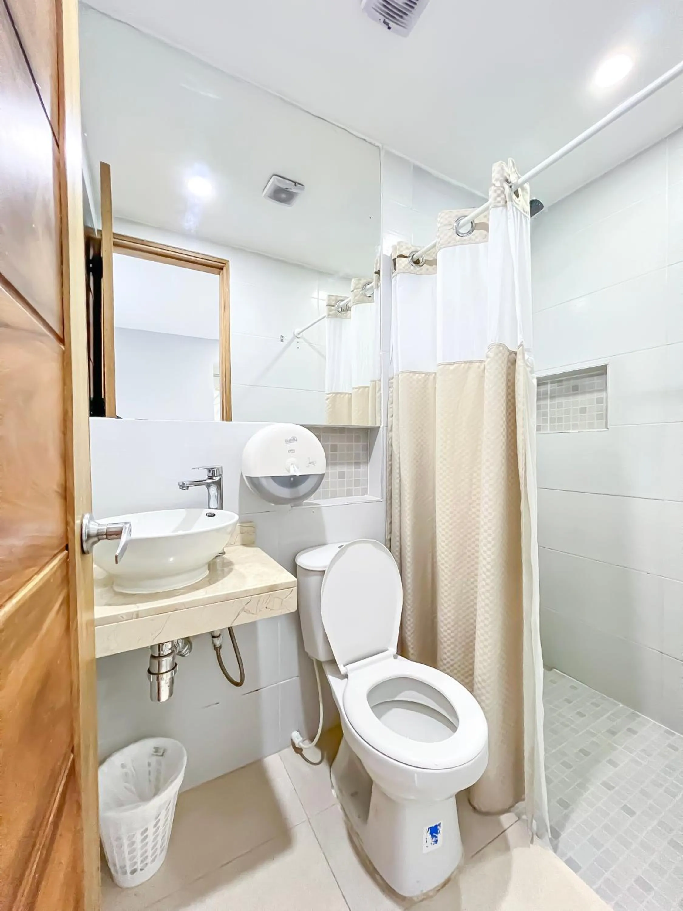 Toilet in Stanza Hotel Monteria