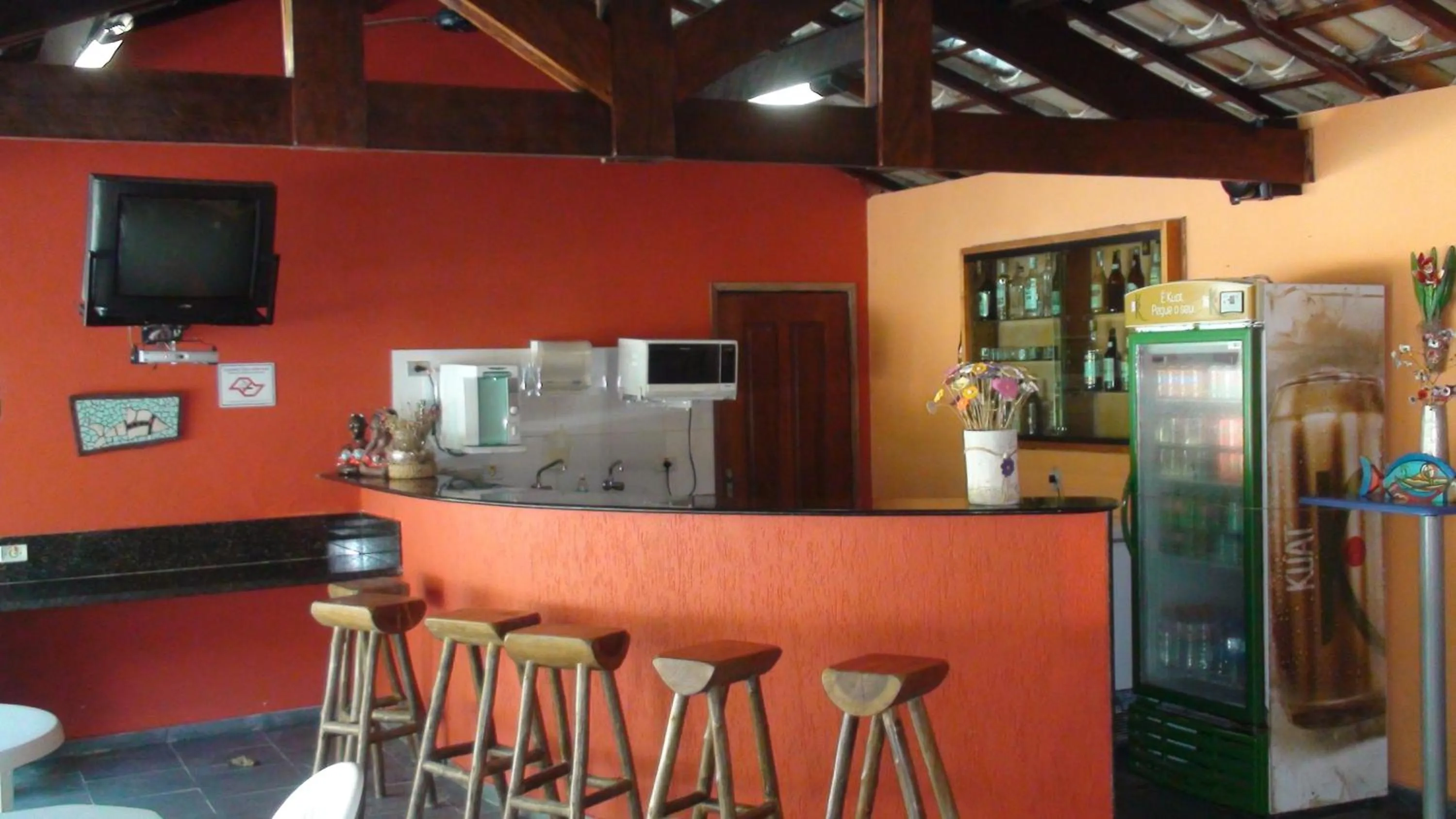 Restaurant/places to eat in Pousada Canto Verde