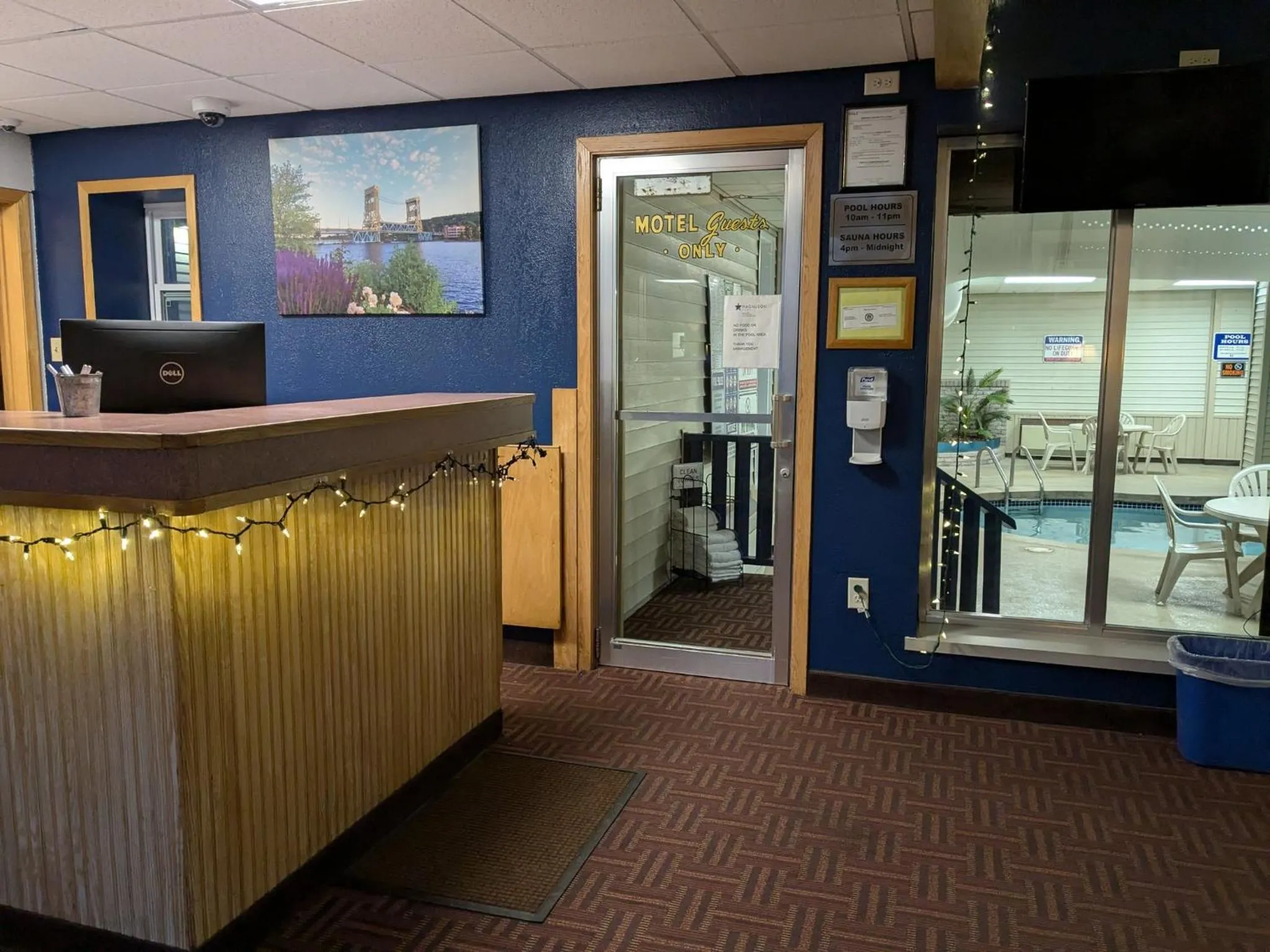 Lobby or reception in Magnuson Copper Crown