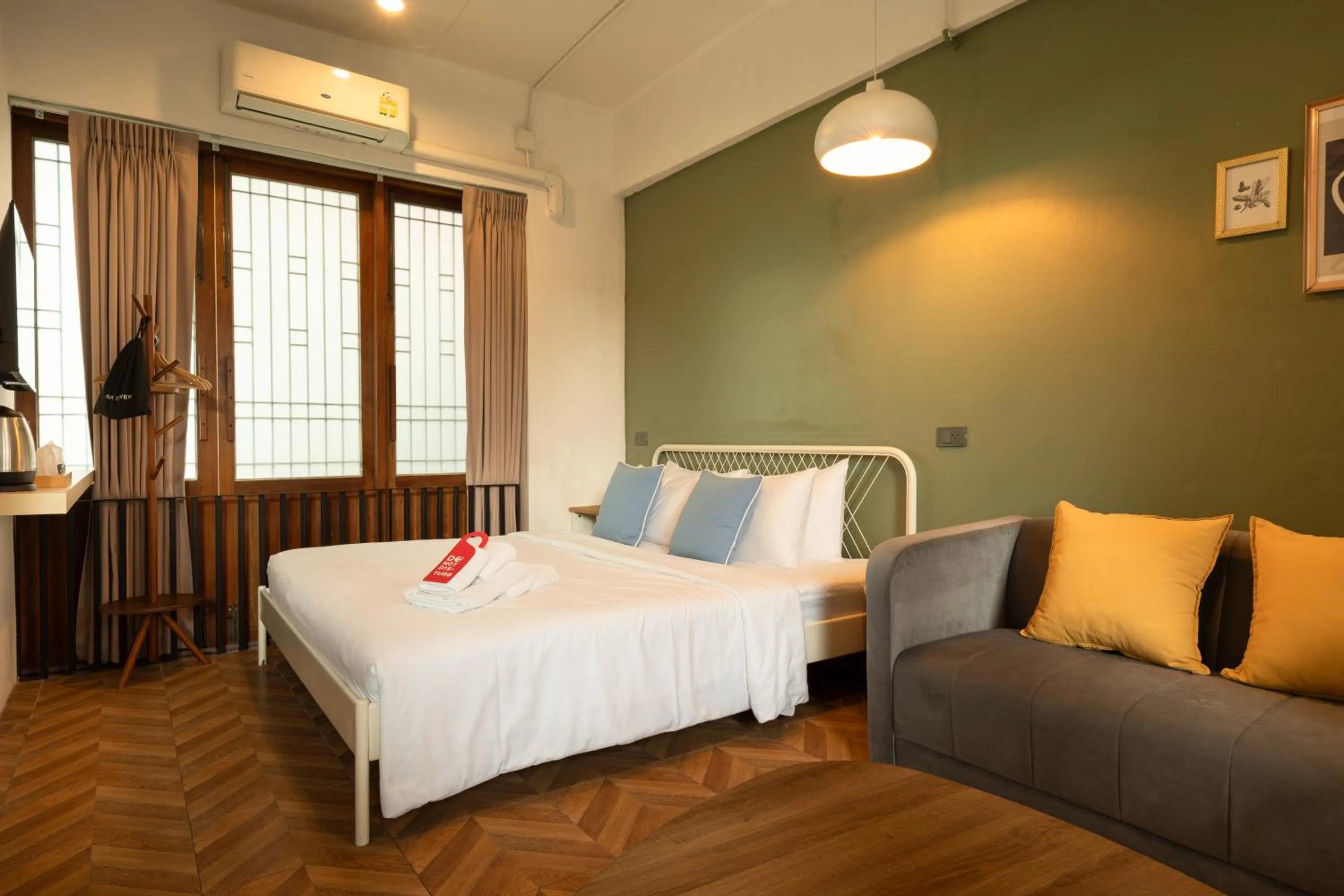 Bed in House Of PaPa Bangkok Siam