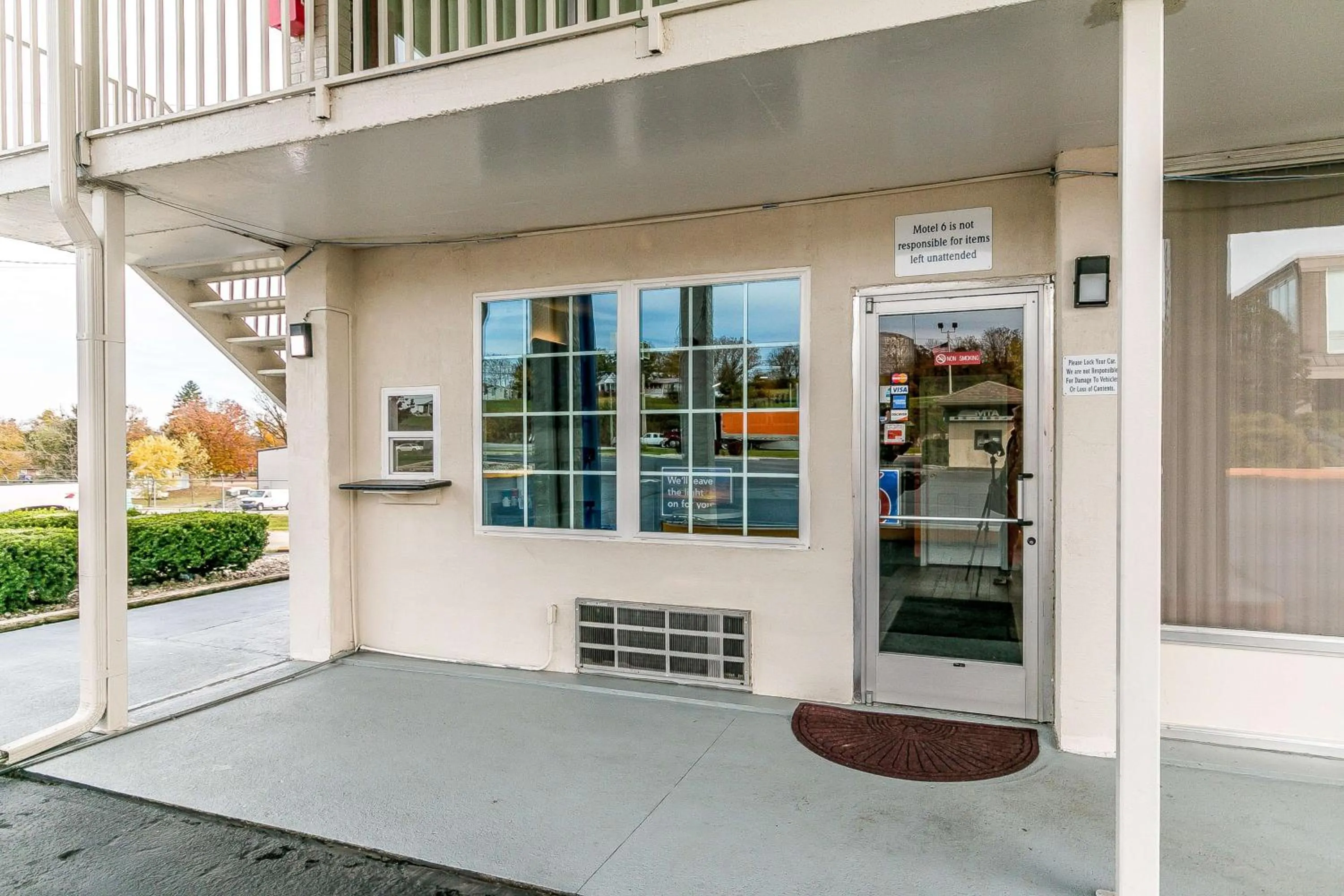 Property building in Motel 6-Somerset, KY