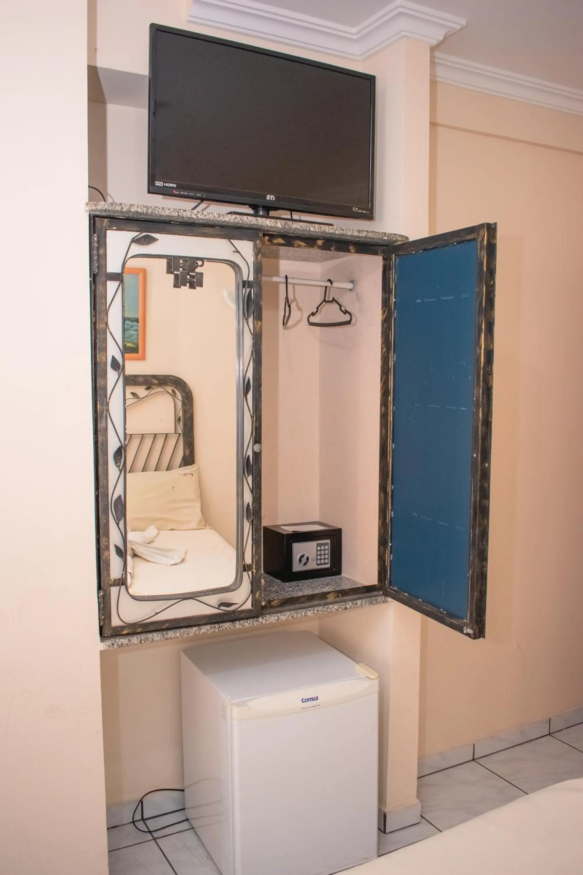 Hollywood Palace Hotel